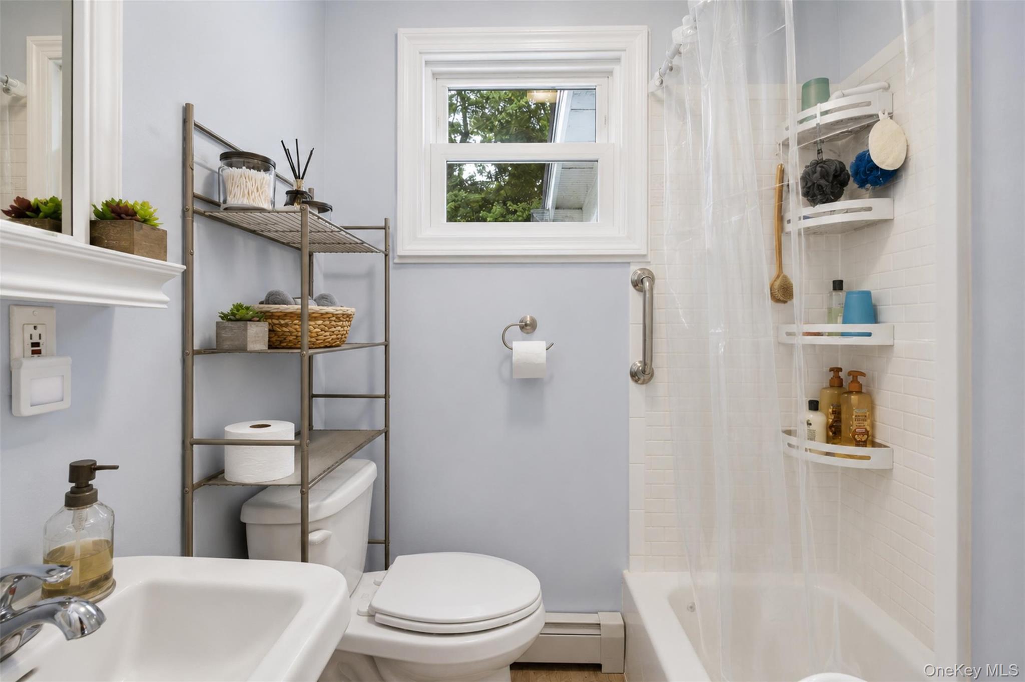 24 Round Lake Avenue Property Photo 19