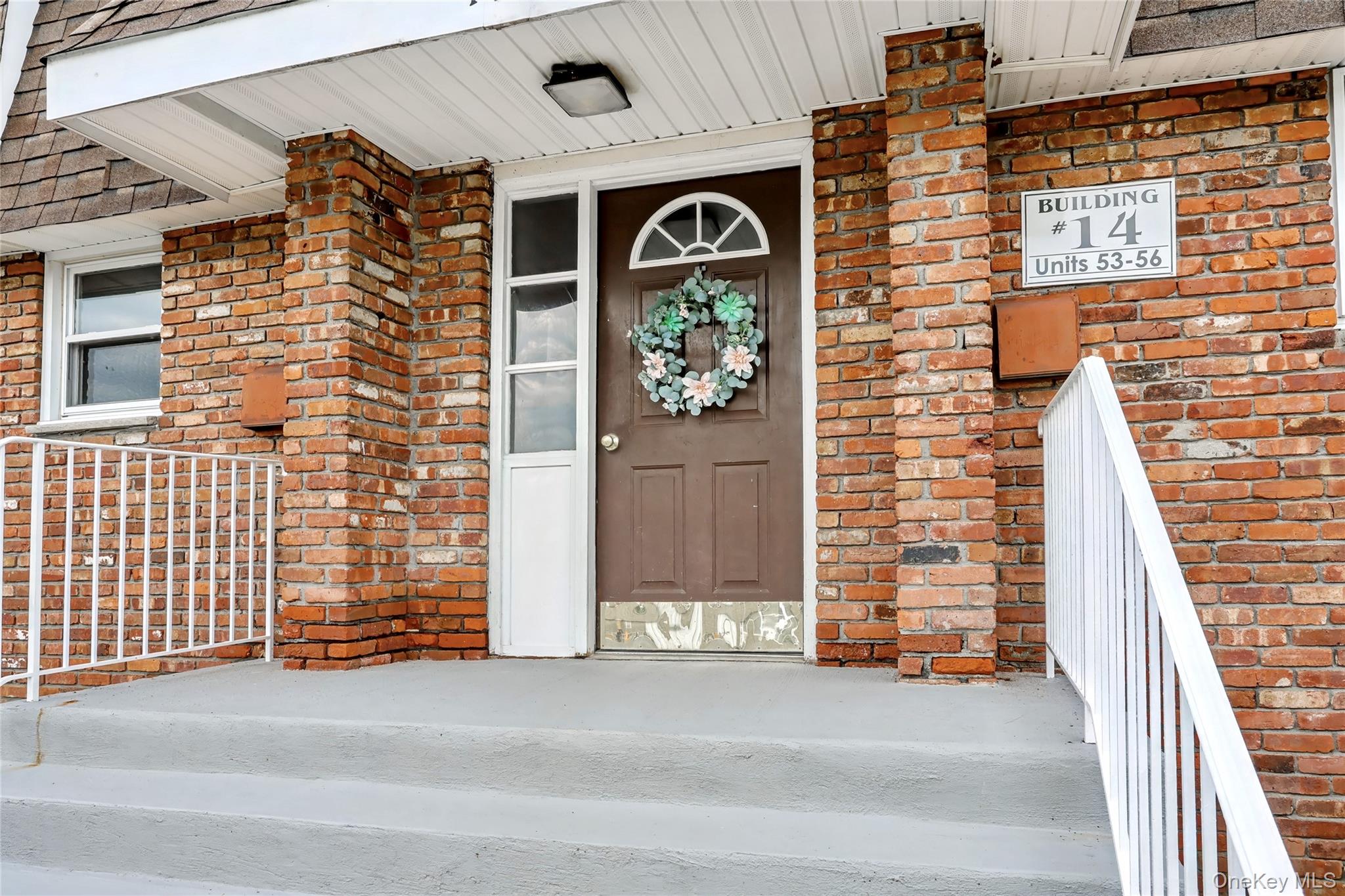 14 Crescent Drive 55 Property Photo 2