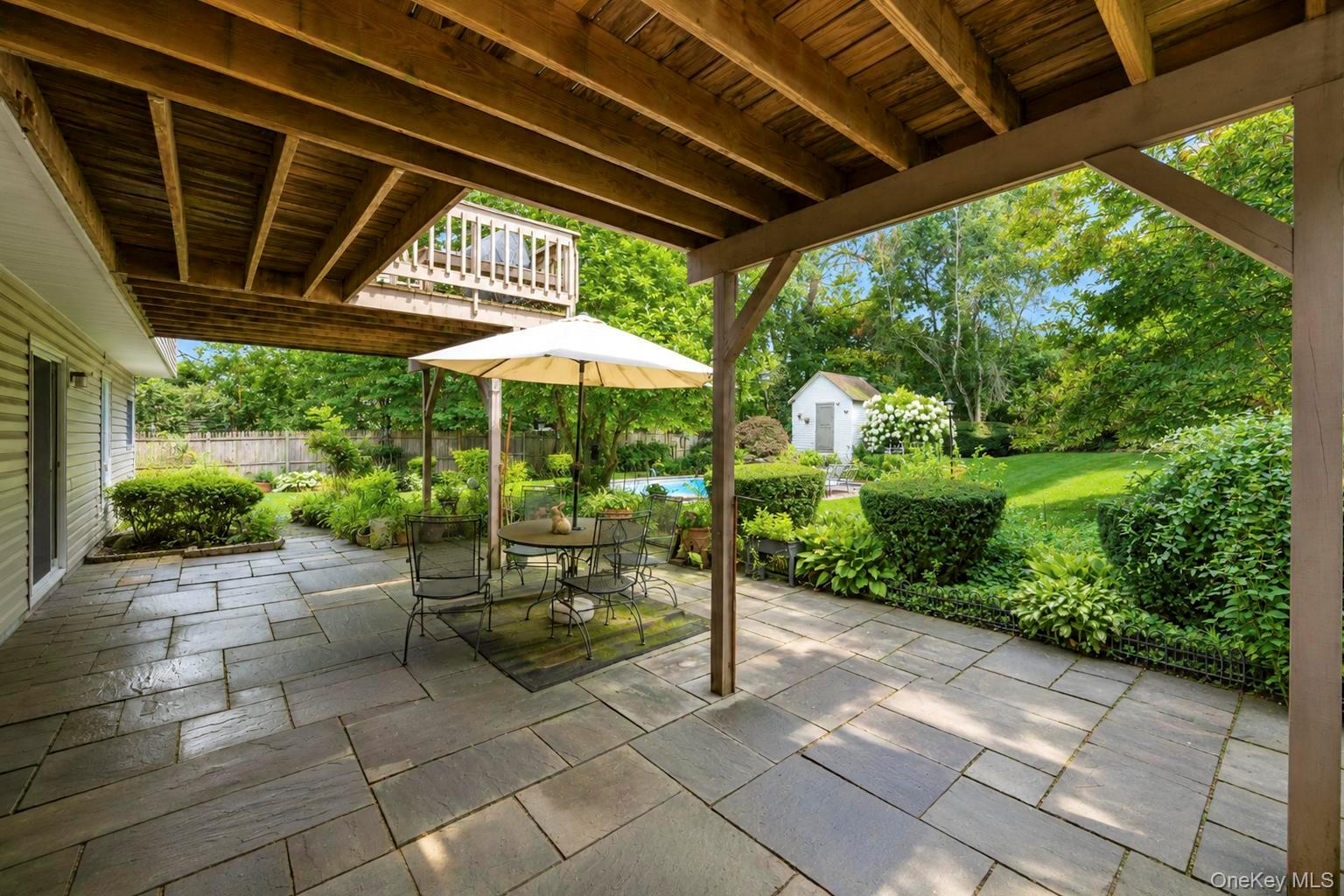 40 Nantucket Drive Property Photo 9