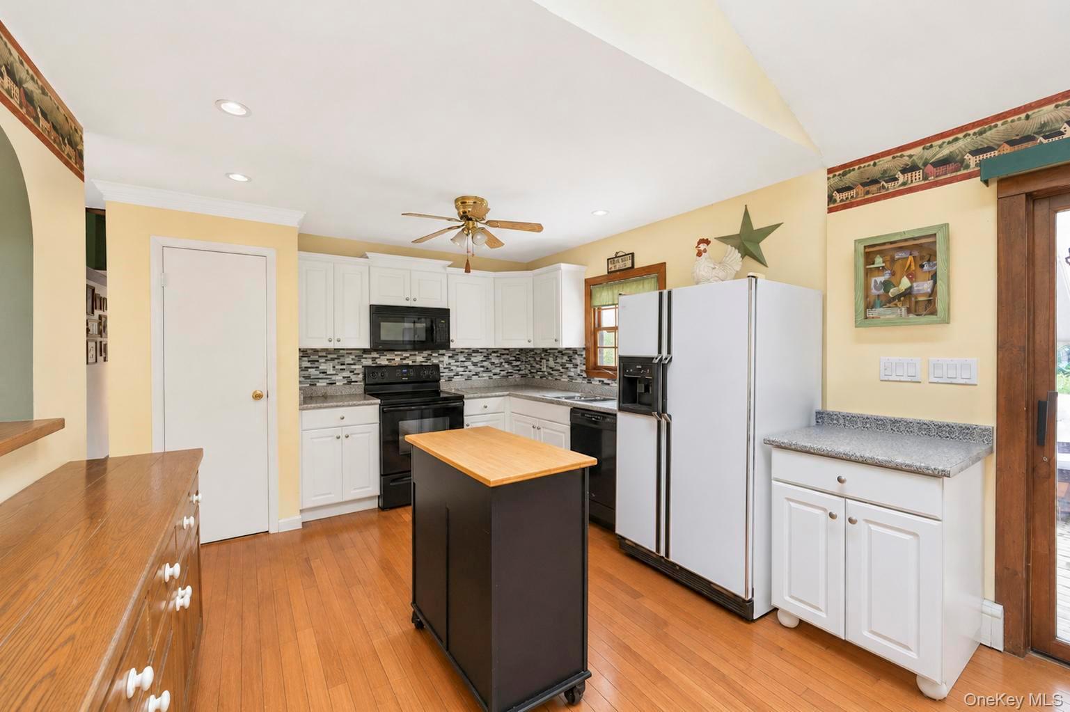 40 Nantucket Drive Property Photo 27