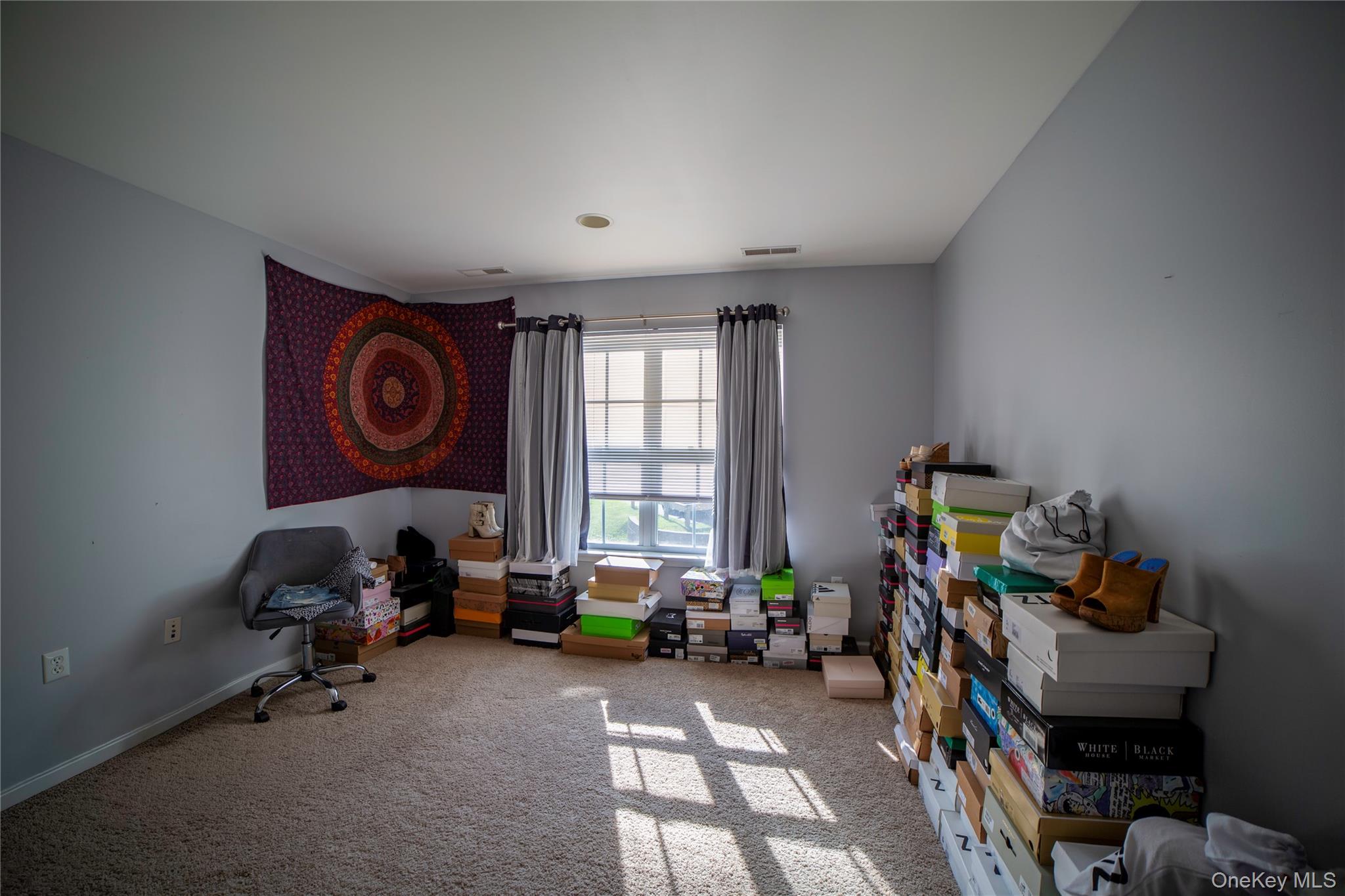 10 Bainbridge Place 704 Property Photo 18