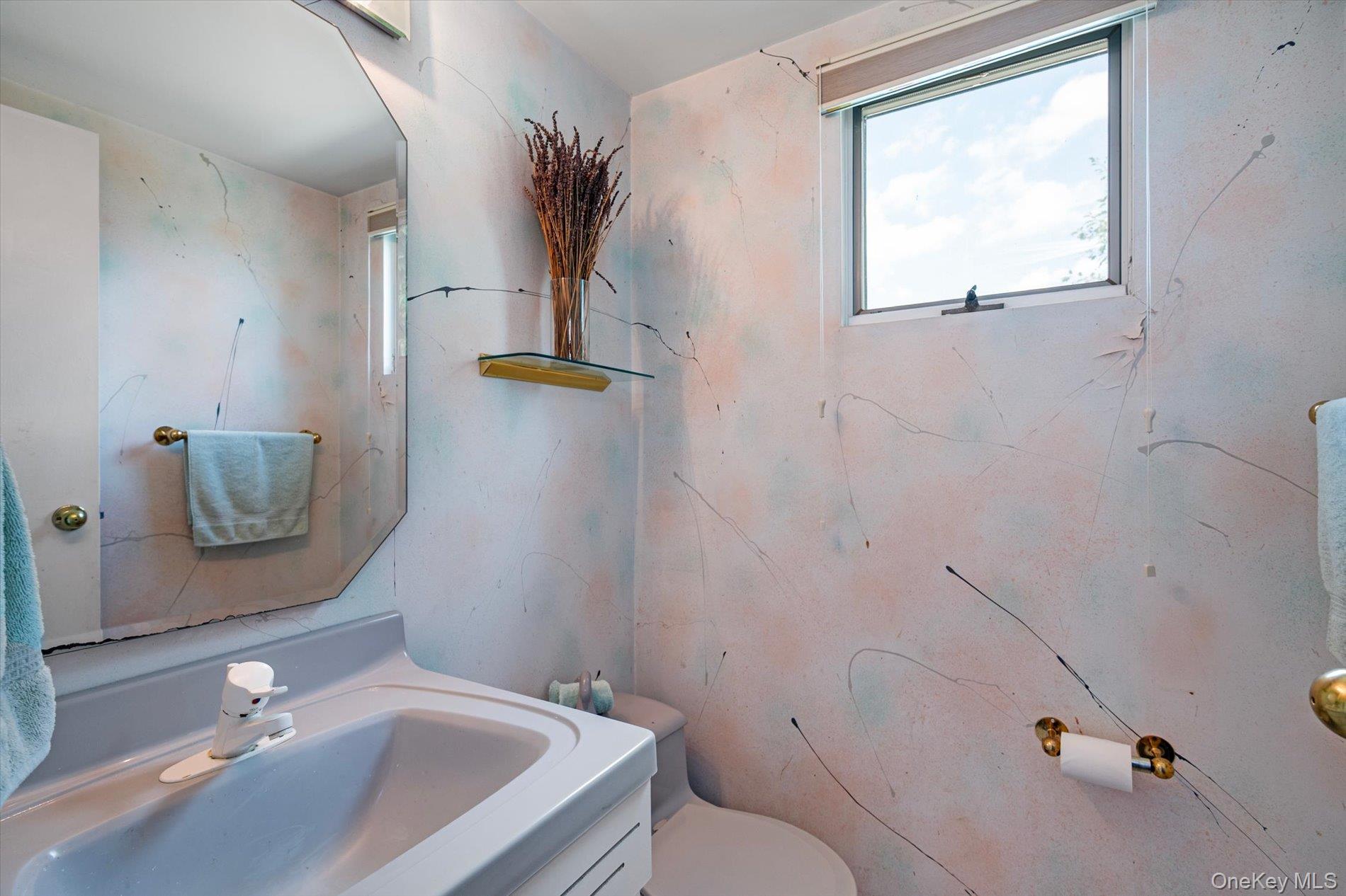 2075 Berkley Lane Property Photo 10