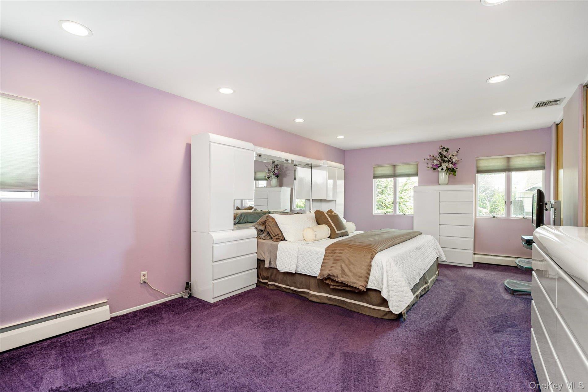 2075 Berkley Lane Property Photo 13
