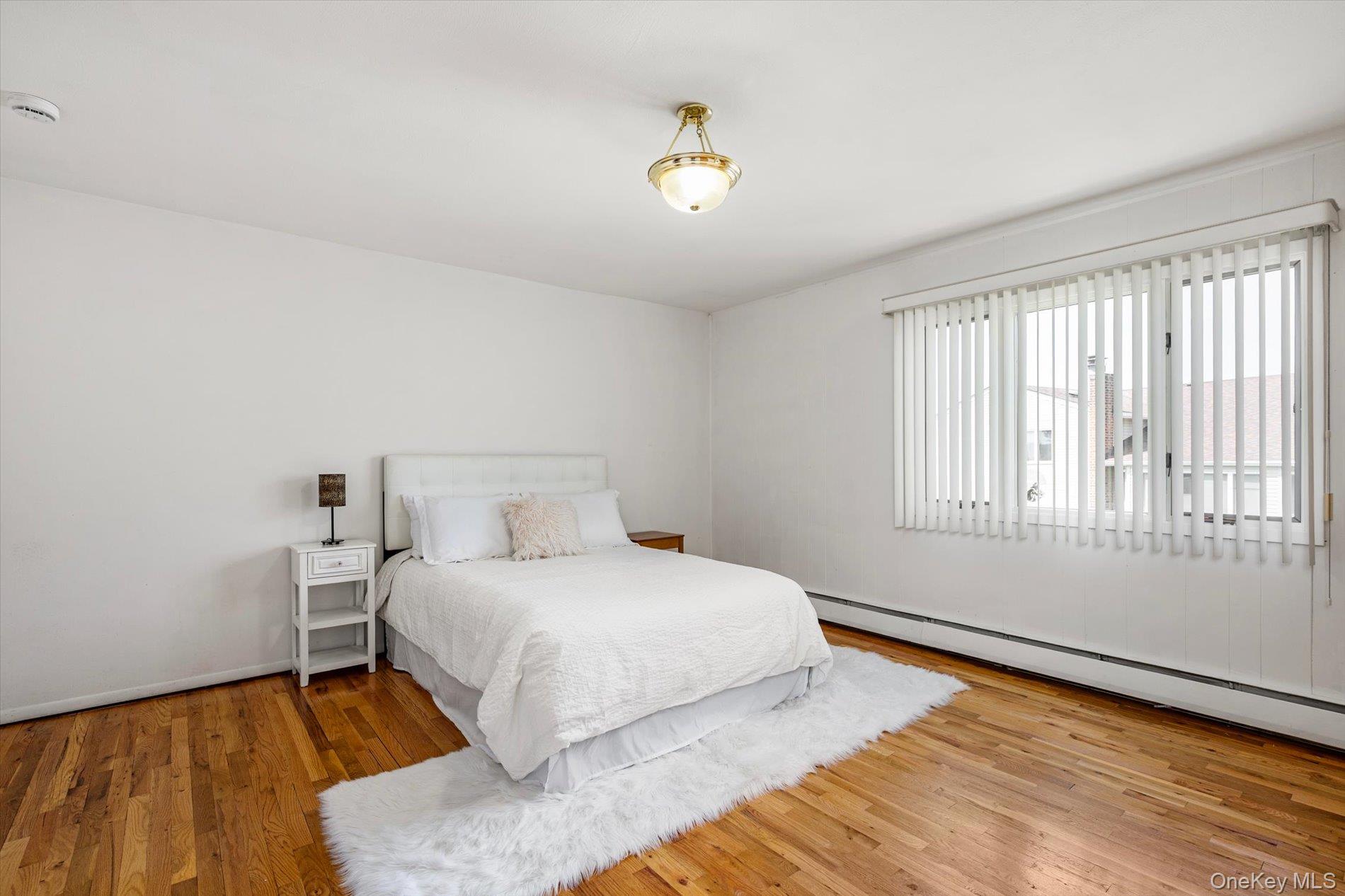 2075 Berkley Lane Property Photo 16