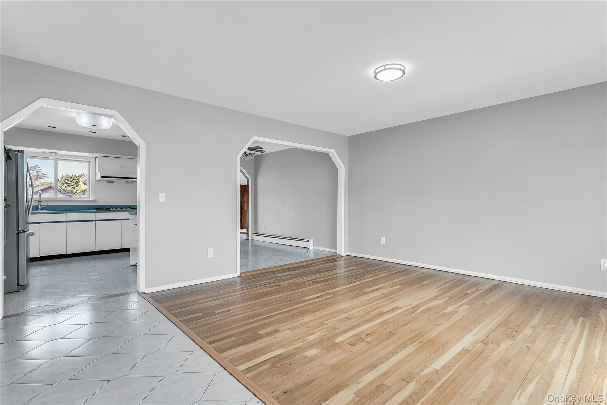 581 Plainview Road Property Photo 4