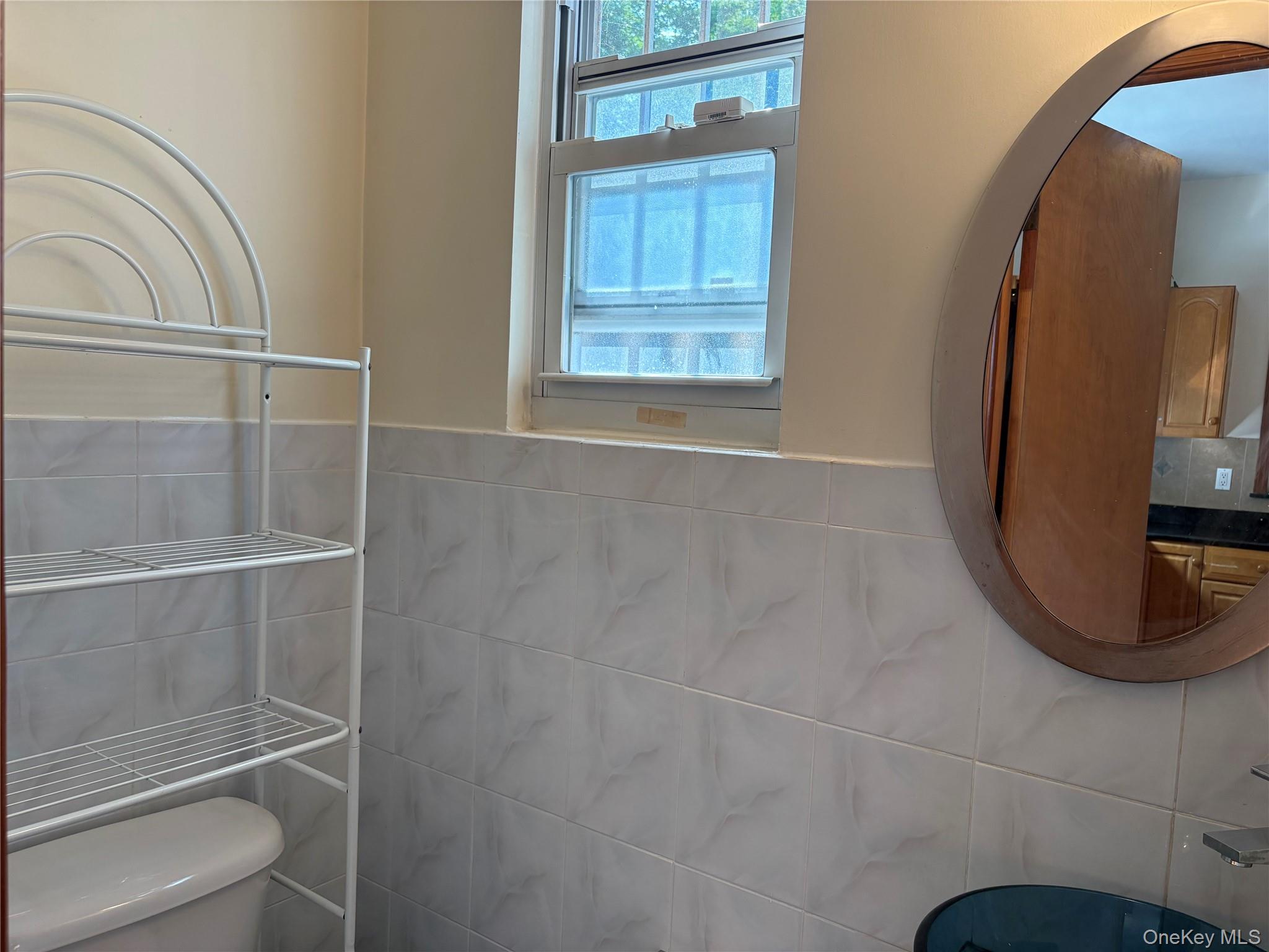5115 Bowne Street Property Photo 11