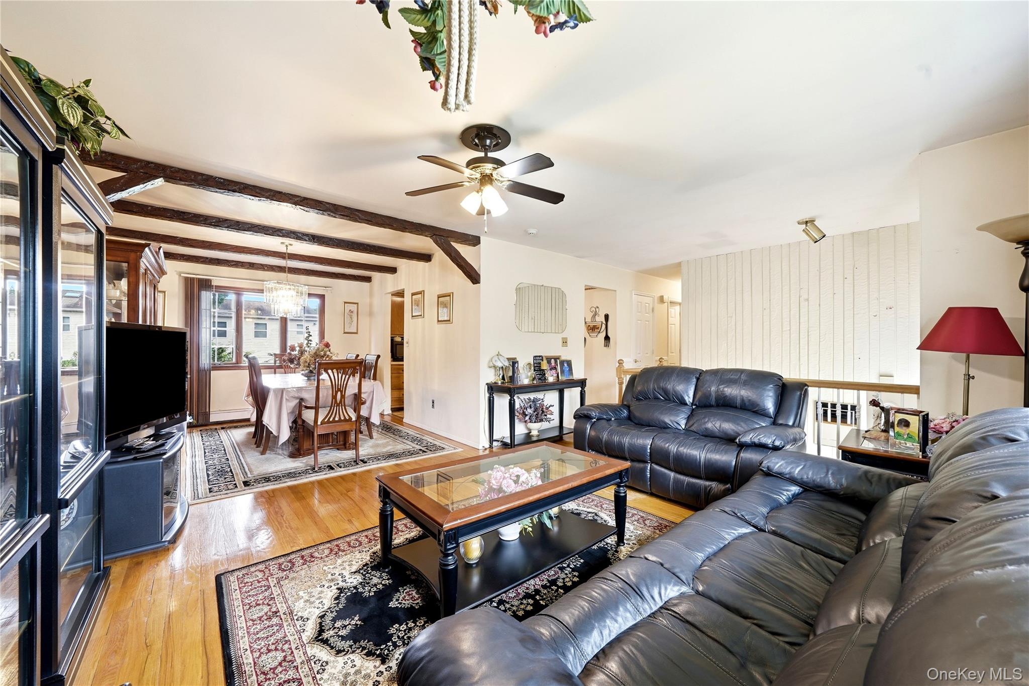 42 Harvard Street Property Photo 6