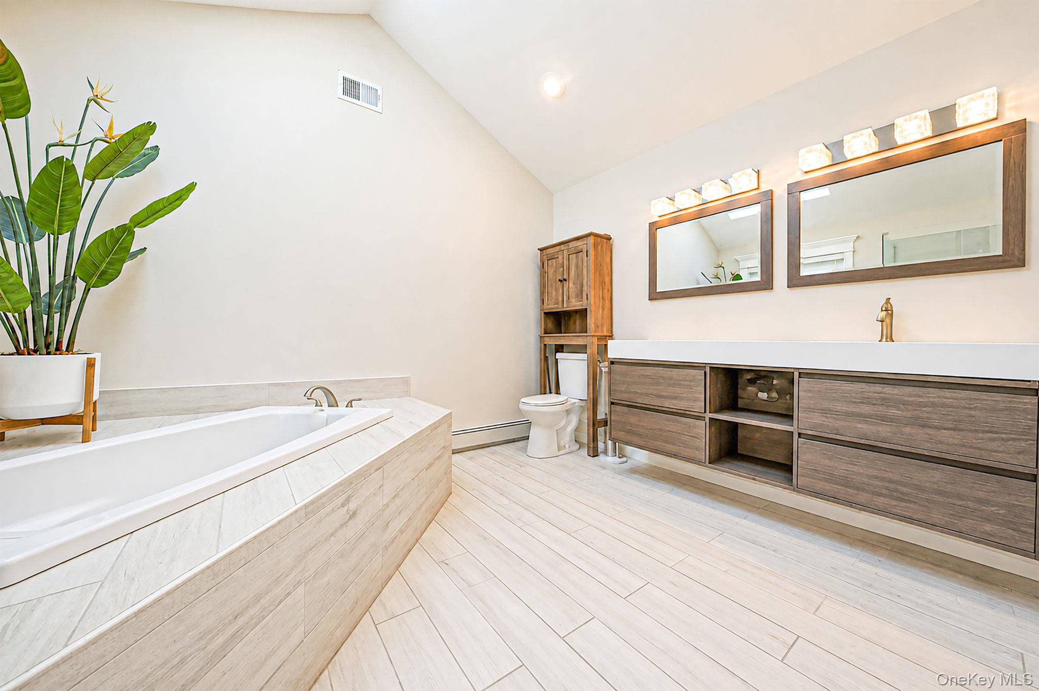 53 Miller Place Road Property Photo 25