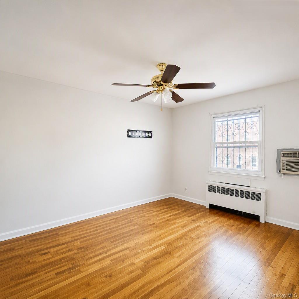 3029 Matthews Avenue Property Photo 6