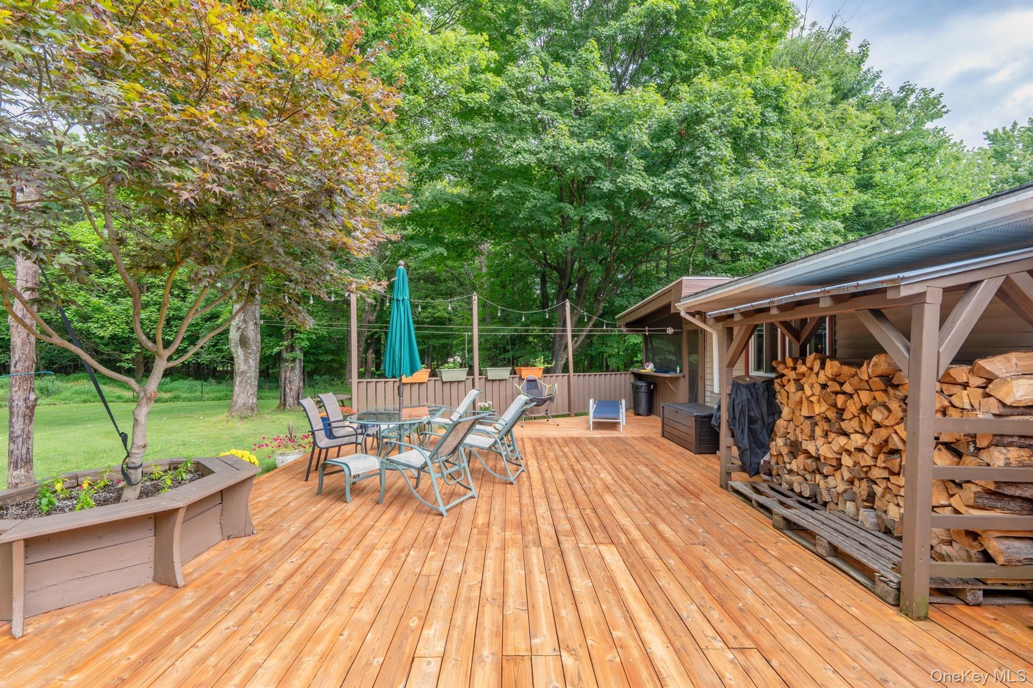 104 Park Place Property Photo 38