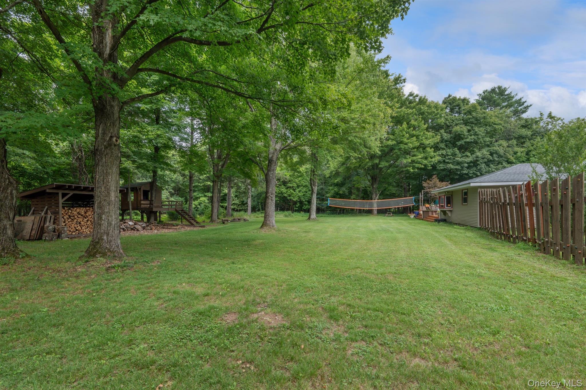 104 Park Place Property Photo 44