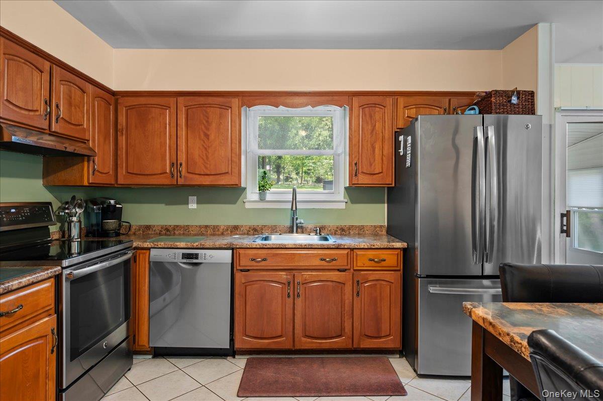 147 Lockwood Road Property Photo 9