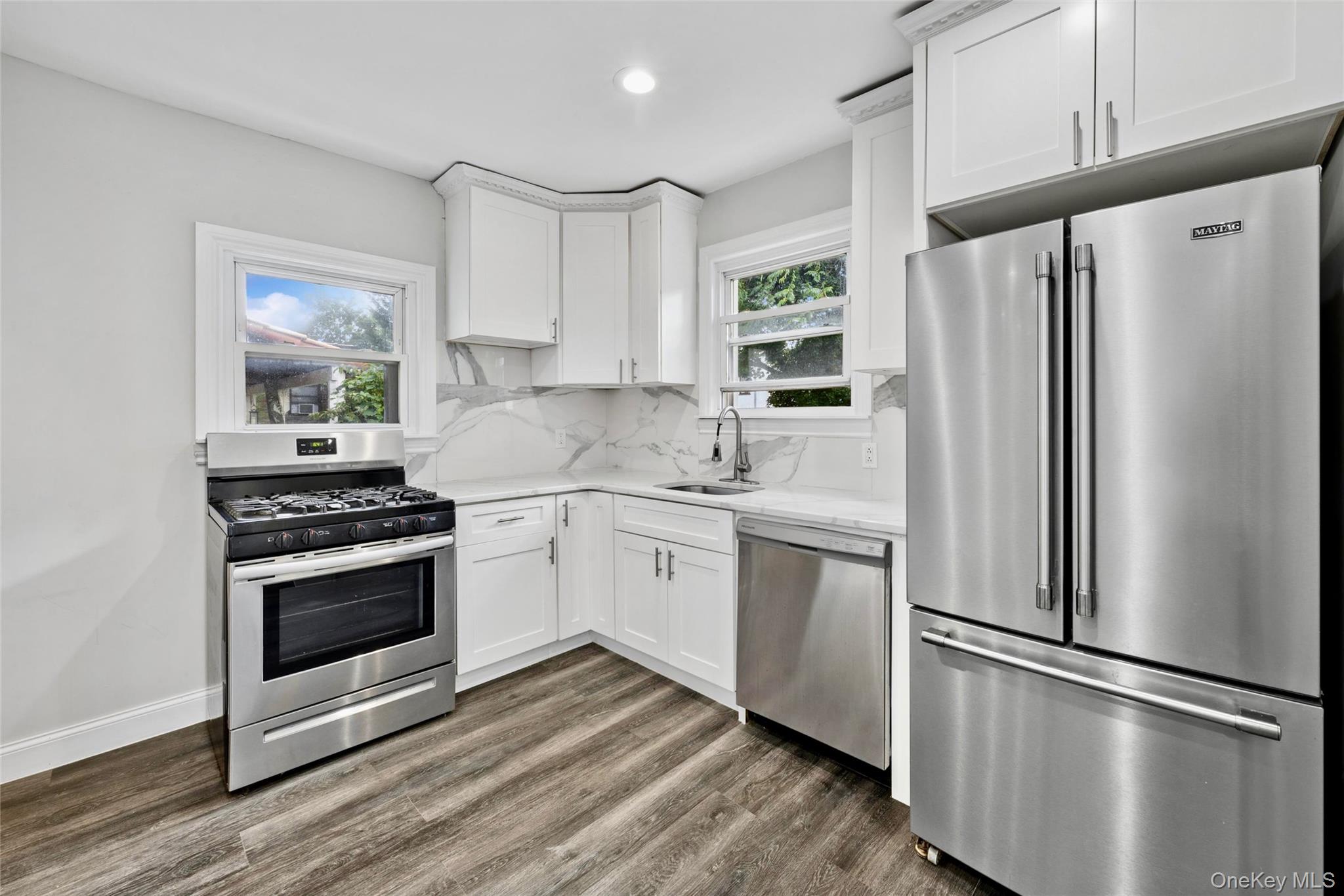 1631 Paulding Avenue Property Photo 12
