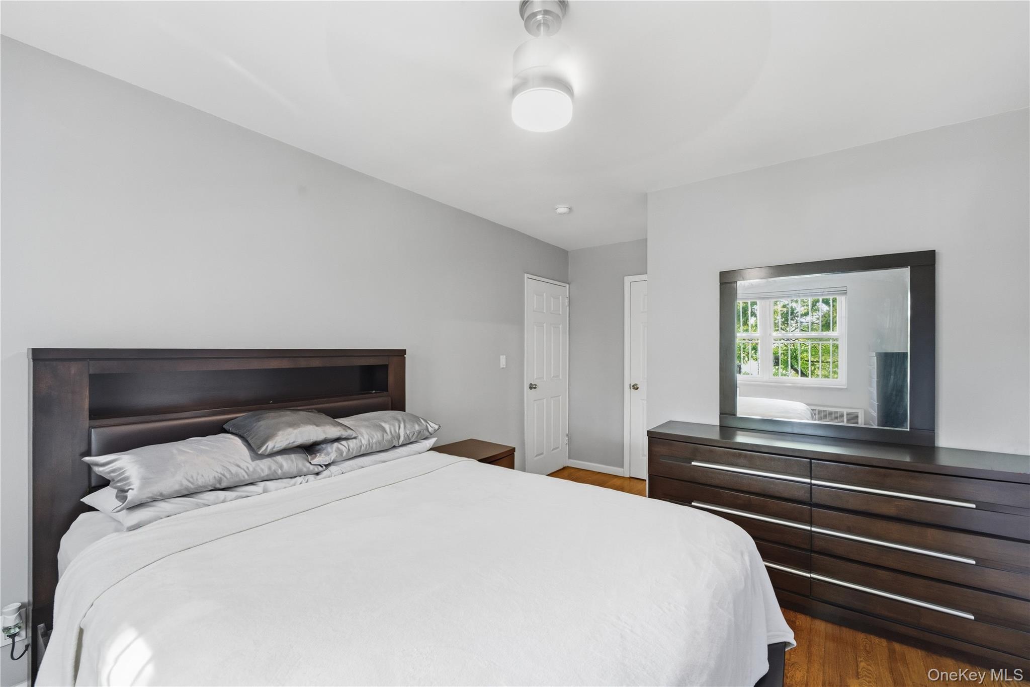 59-17 Kissena Boulevard 3fl Property Photo 10