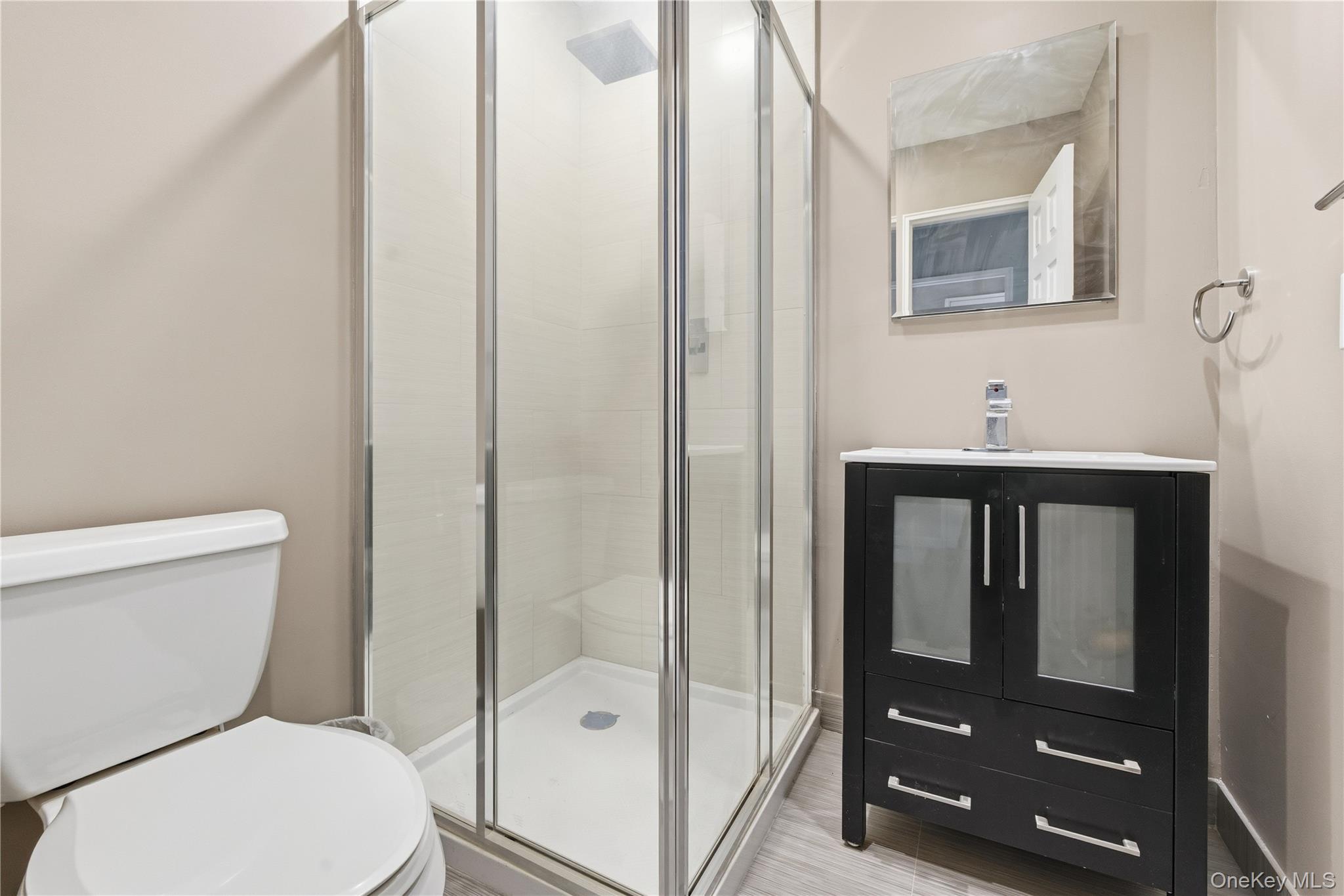 59-17 Kissena Boulevard 3fl Property Photo 11