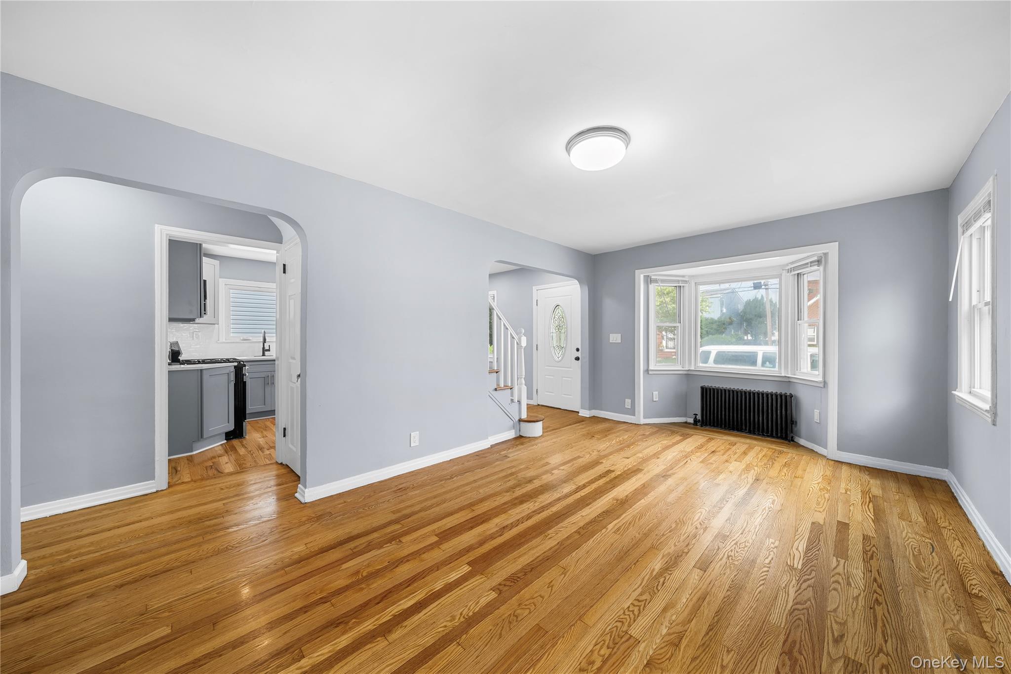 370 Locust Avenue Property Photo 6