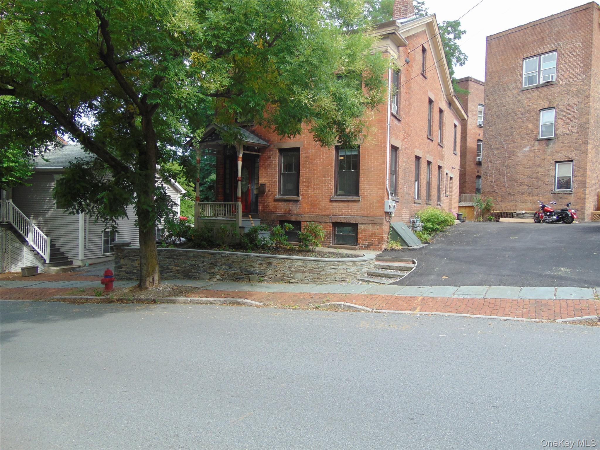 205 Union Street 1 Property Photo 10