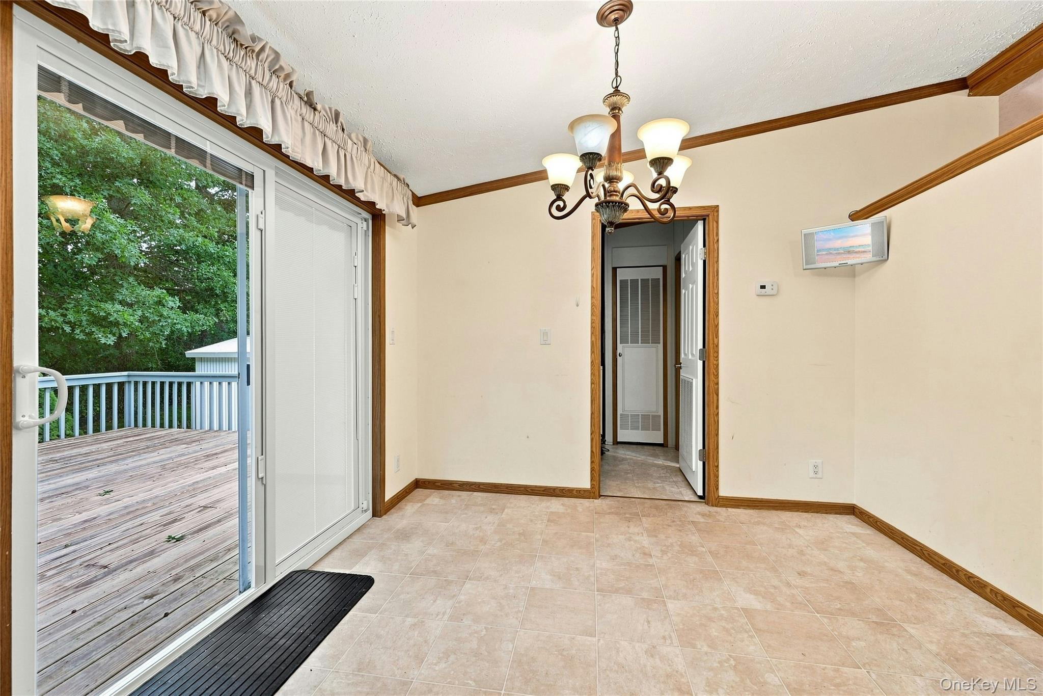 638 Fresh Pond Avenue 320 Property Photo 4