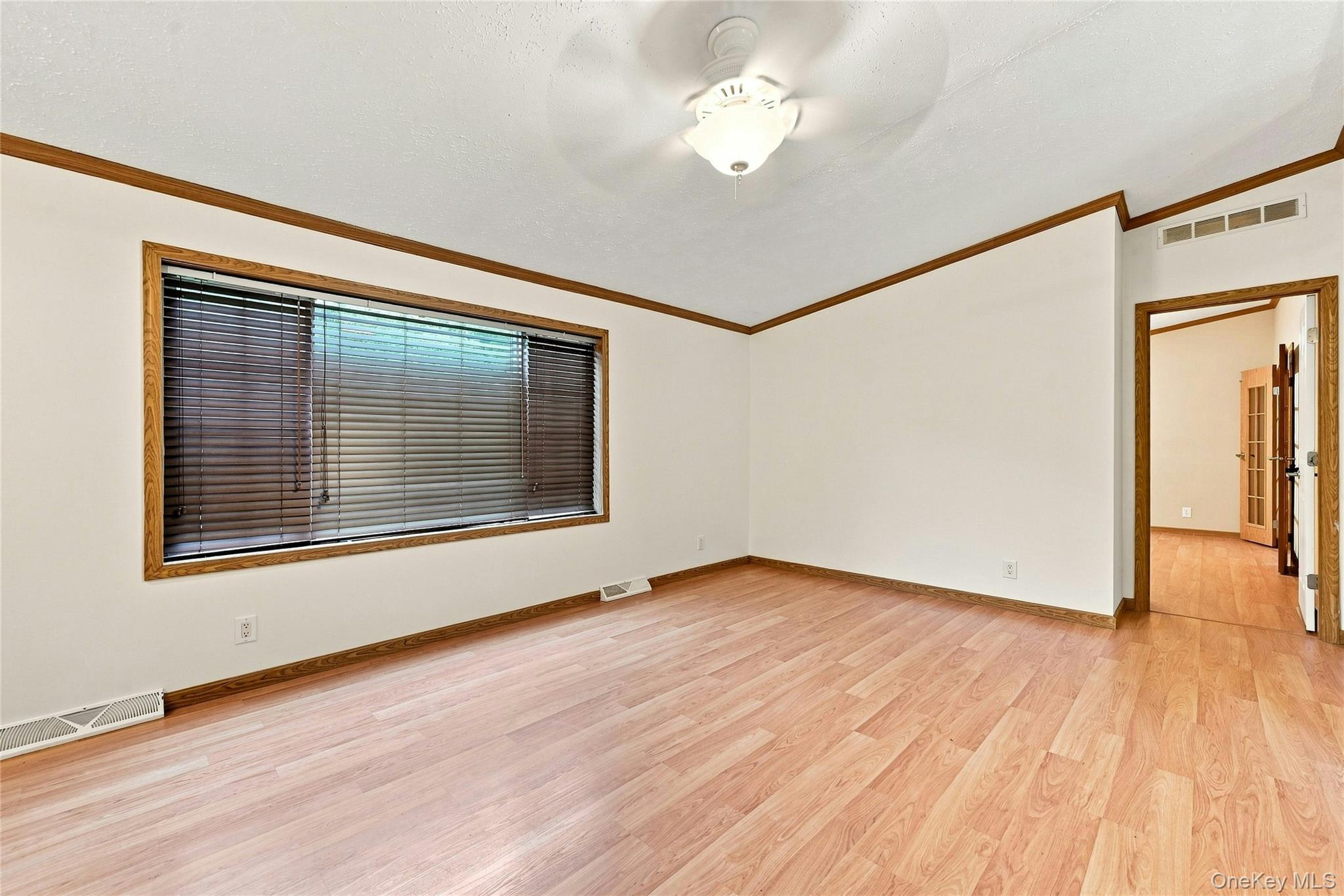 638 Fresh Pond Avenue 320 Property Photo 12