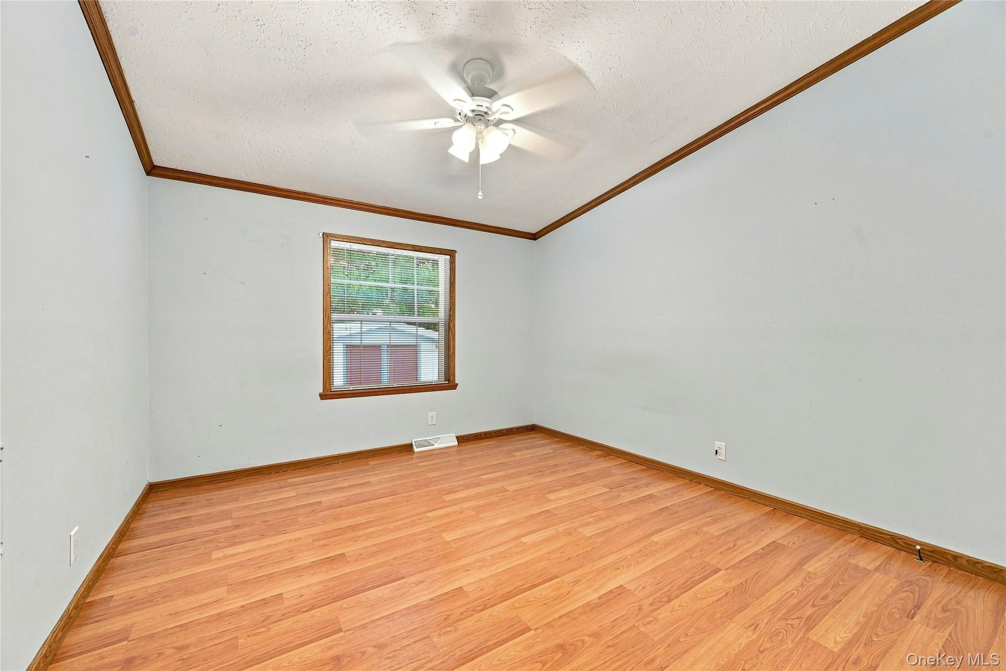 638 Fresh Pond Avenue 320 Property Photo 14