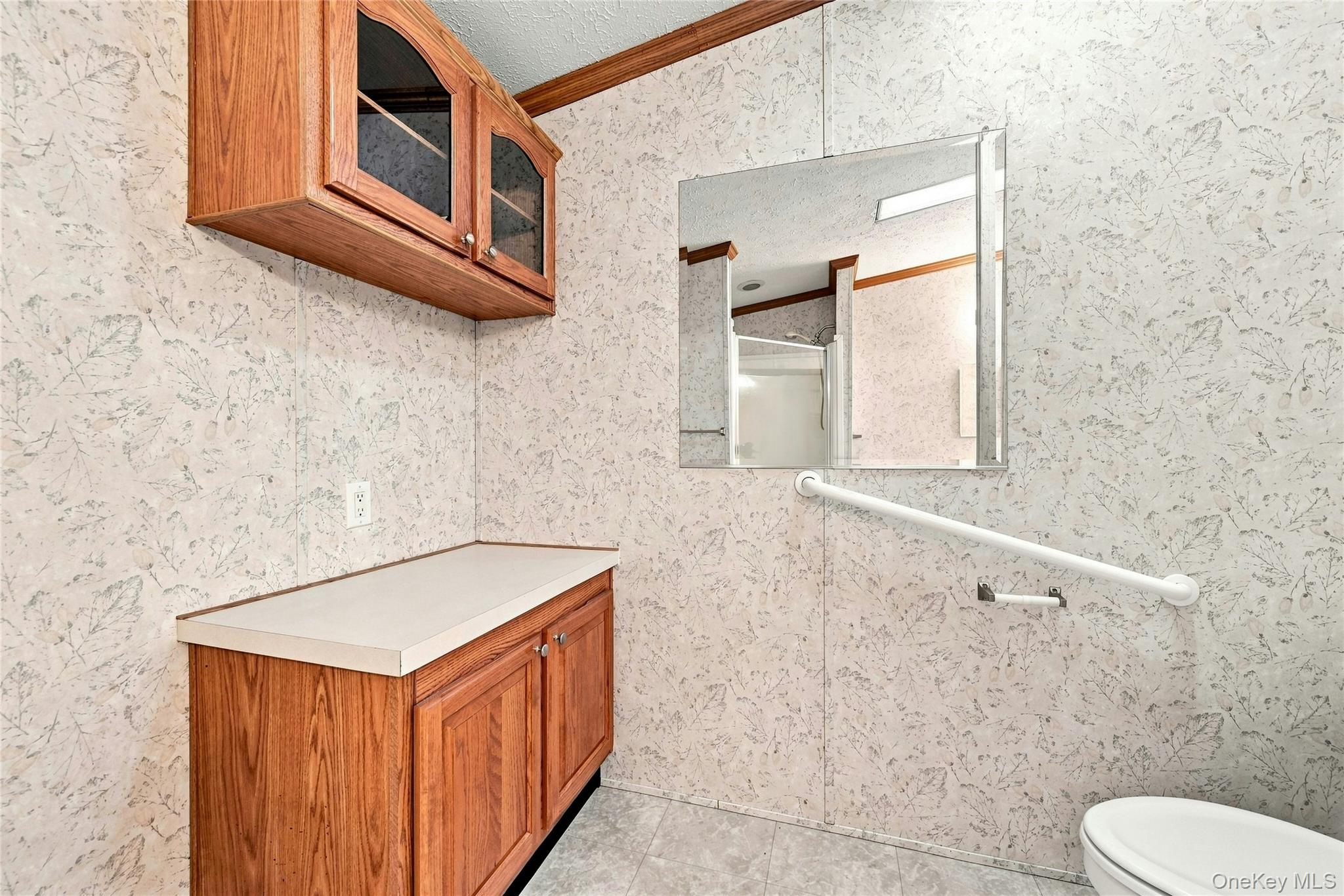 638 Fresh Pond Avenue 320 Property Photo 20