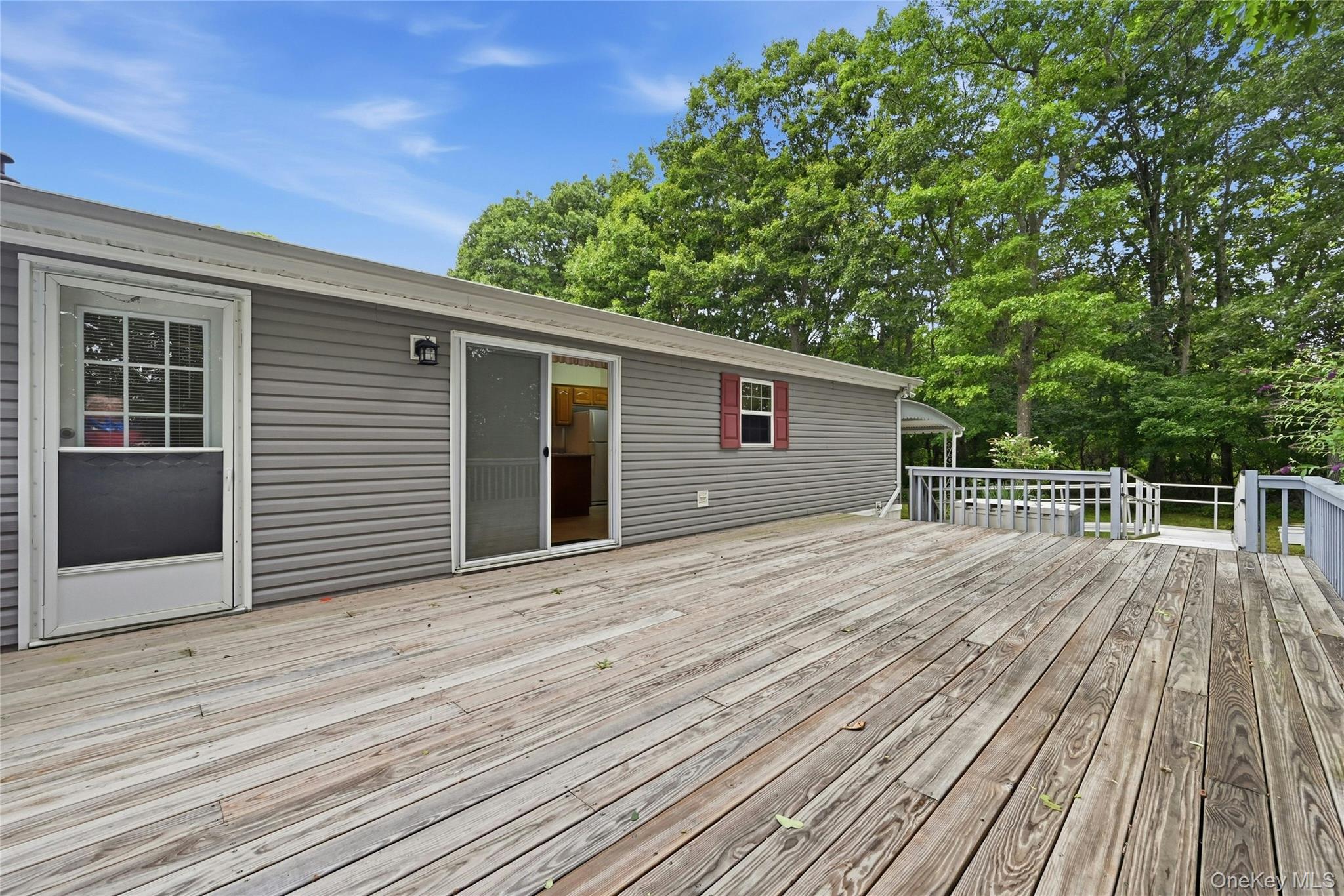 638 Fresh Pond Avenue 320 Property Photo 25