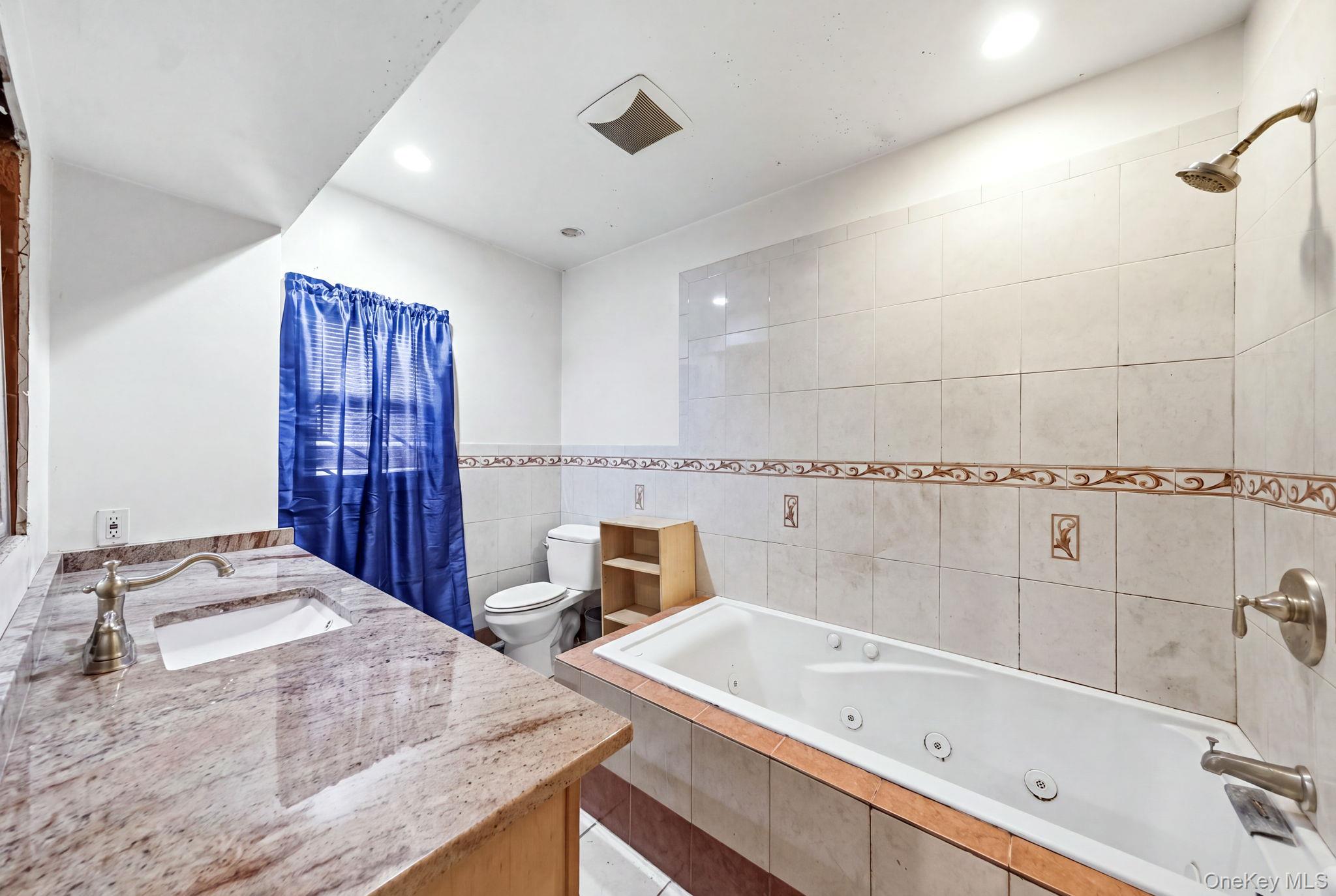 105 N Corona Avenue Property Photo 26