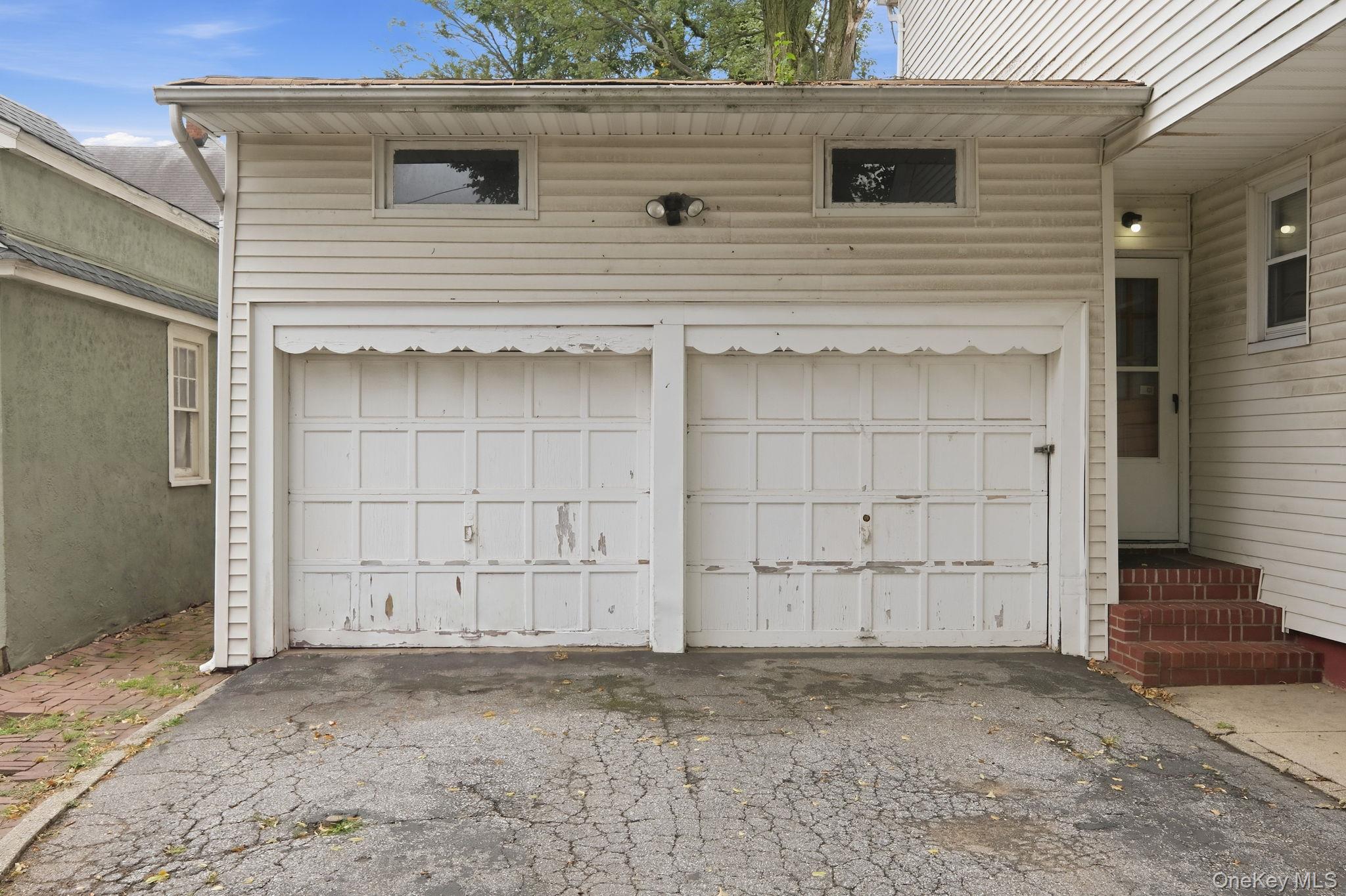 105 N Corona Avenue Property Photo 43