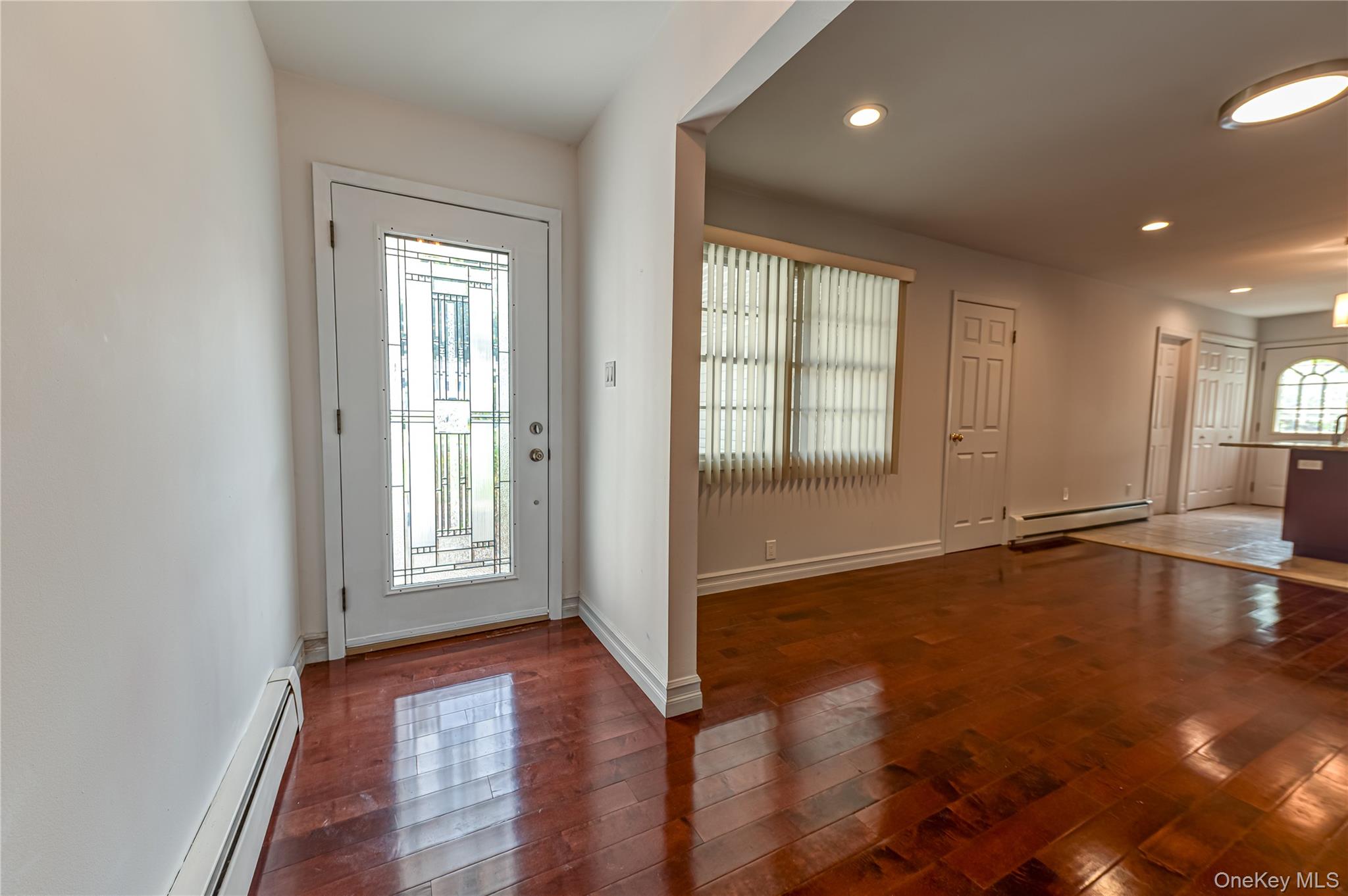 20 Valley Drive Property Photo 4