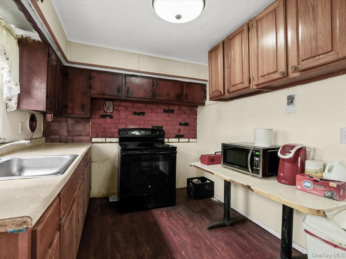 130 Lemon Street Property Photo 5