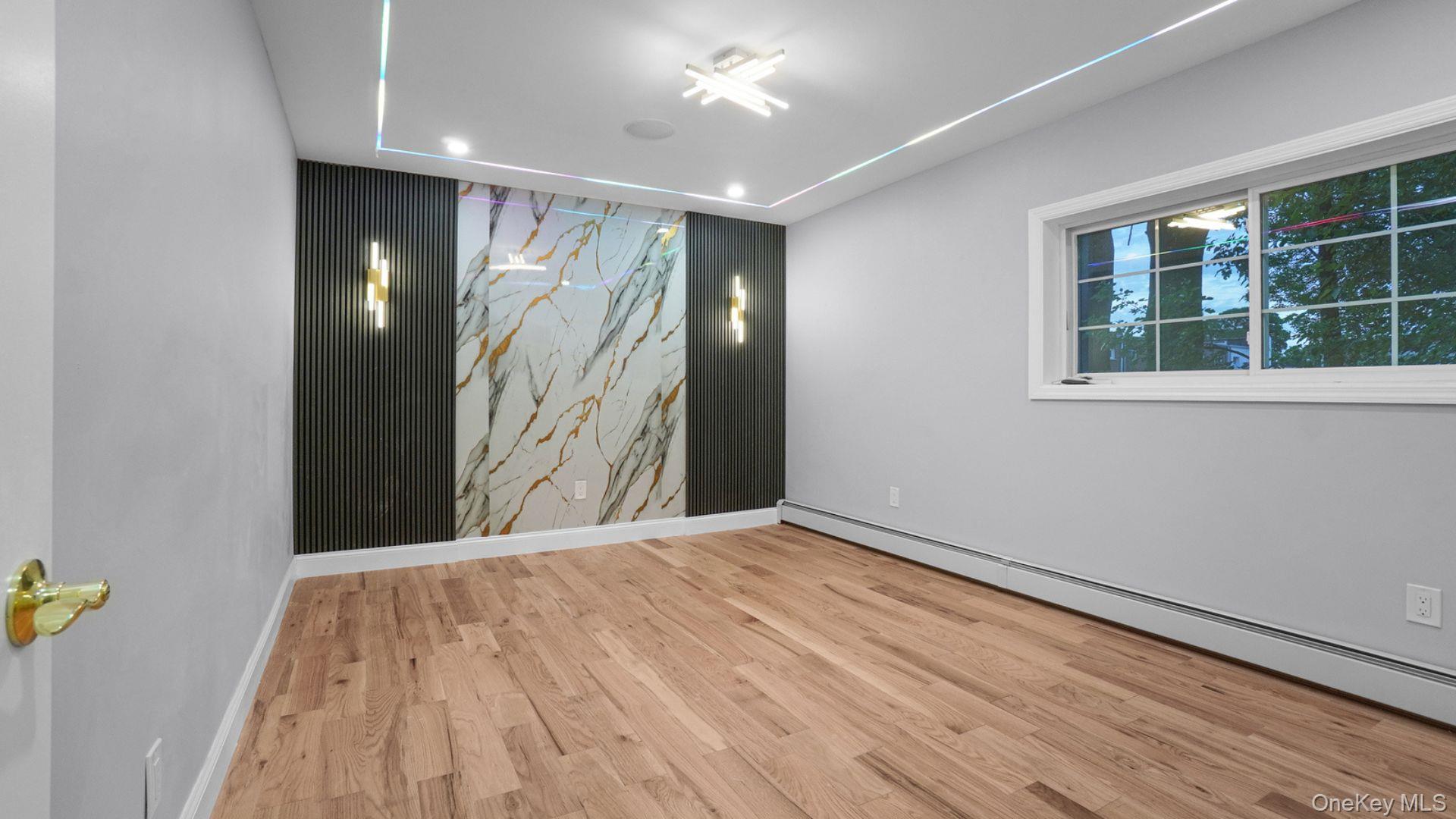 918 Throgs Neck Expwy Property Photo 13