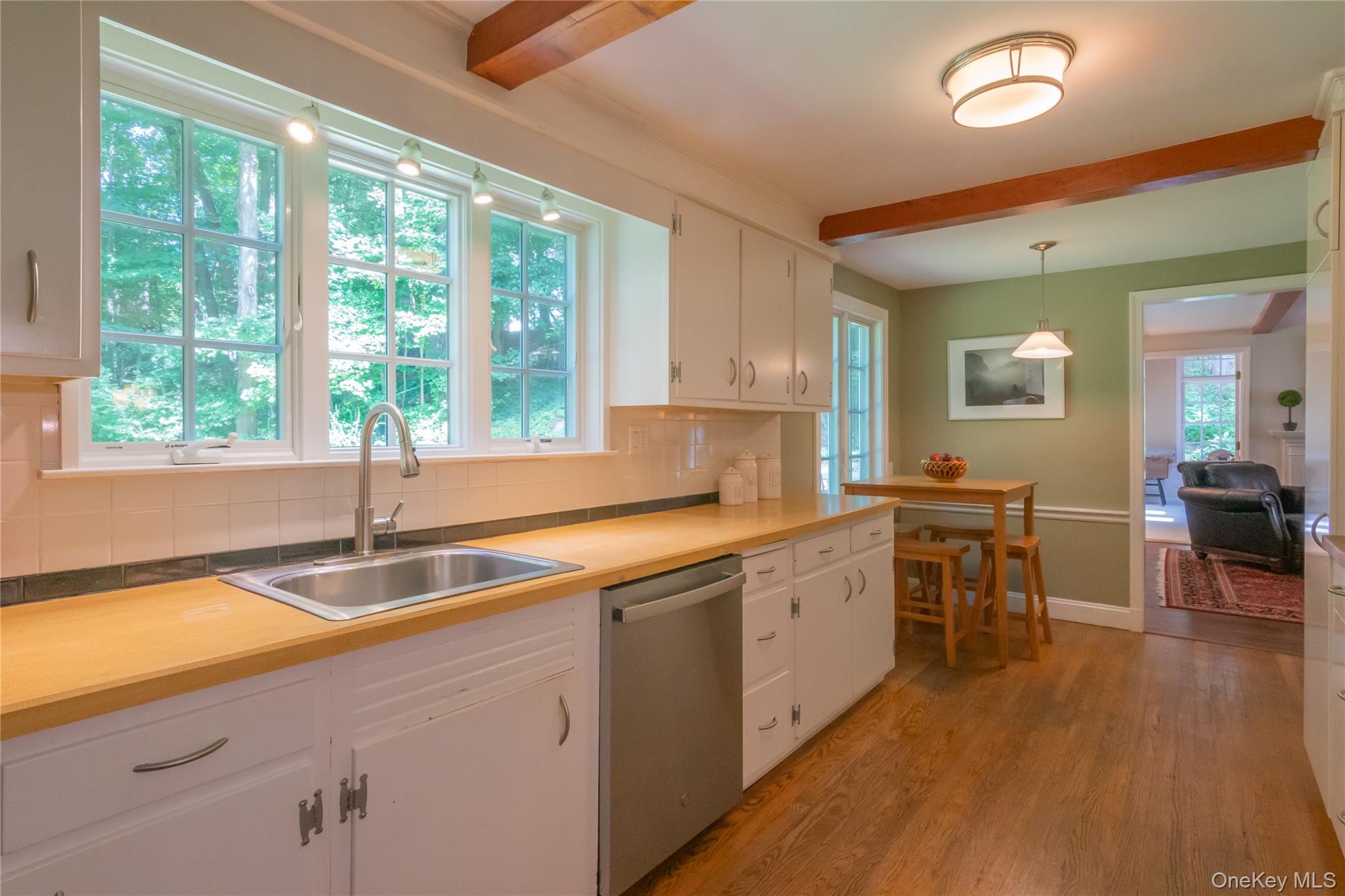 35 Marcourt Drive Property Photo 8