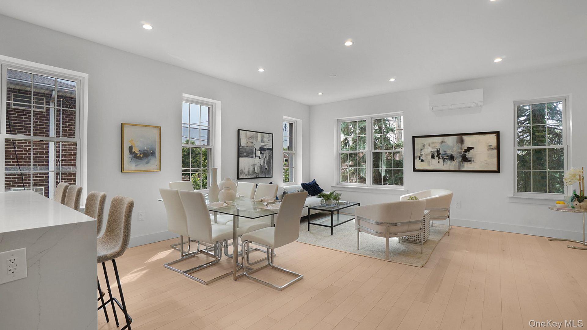 2424 Esplanade Avenue Property Photo 3