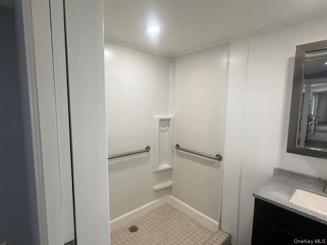 567 Sheafe Road 10 Property Photo 16