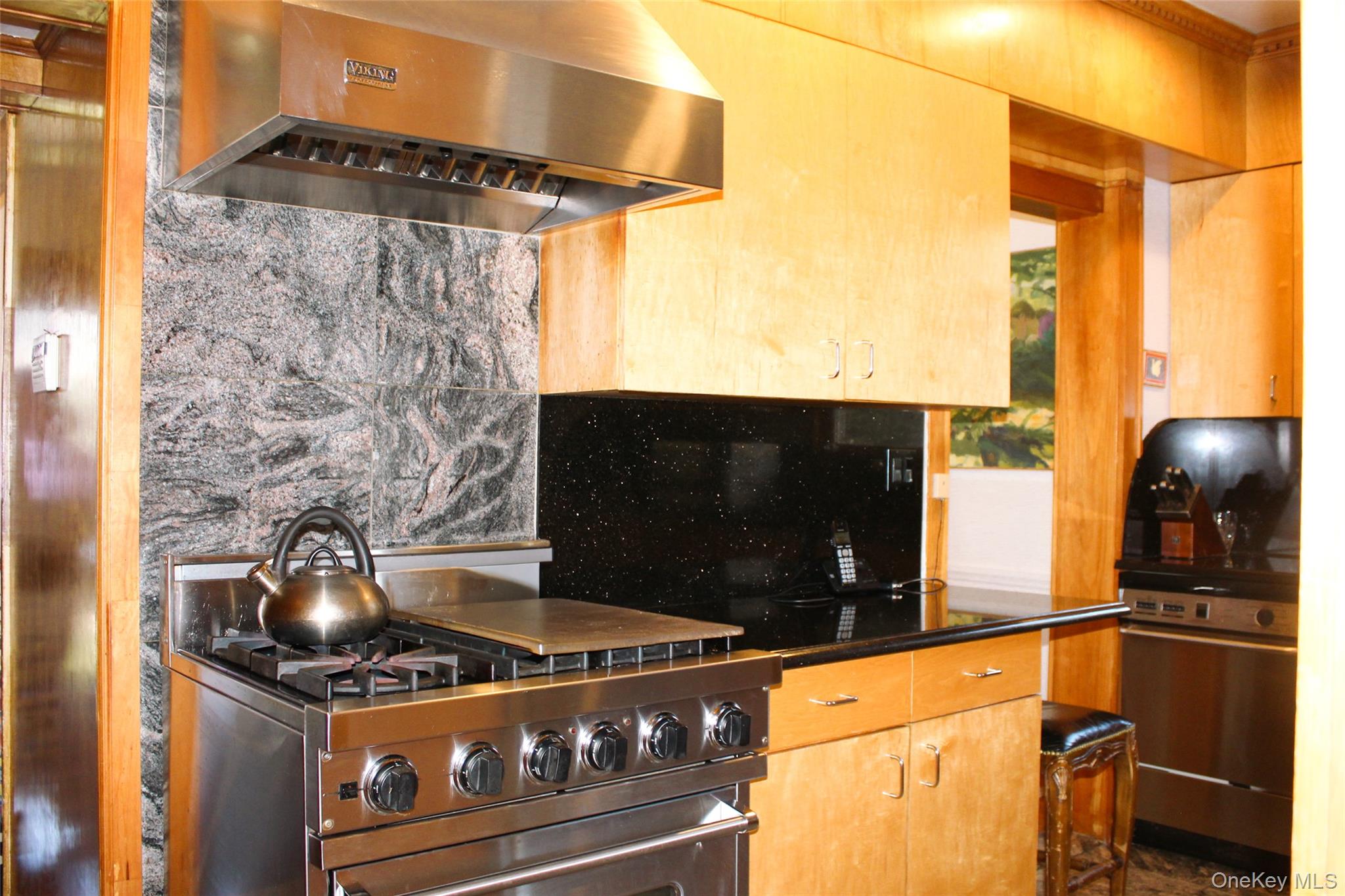 13927 225th Street Property Photo 6