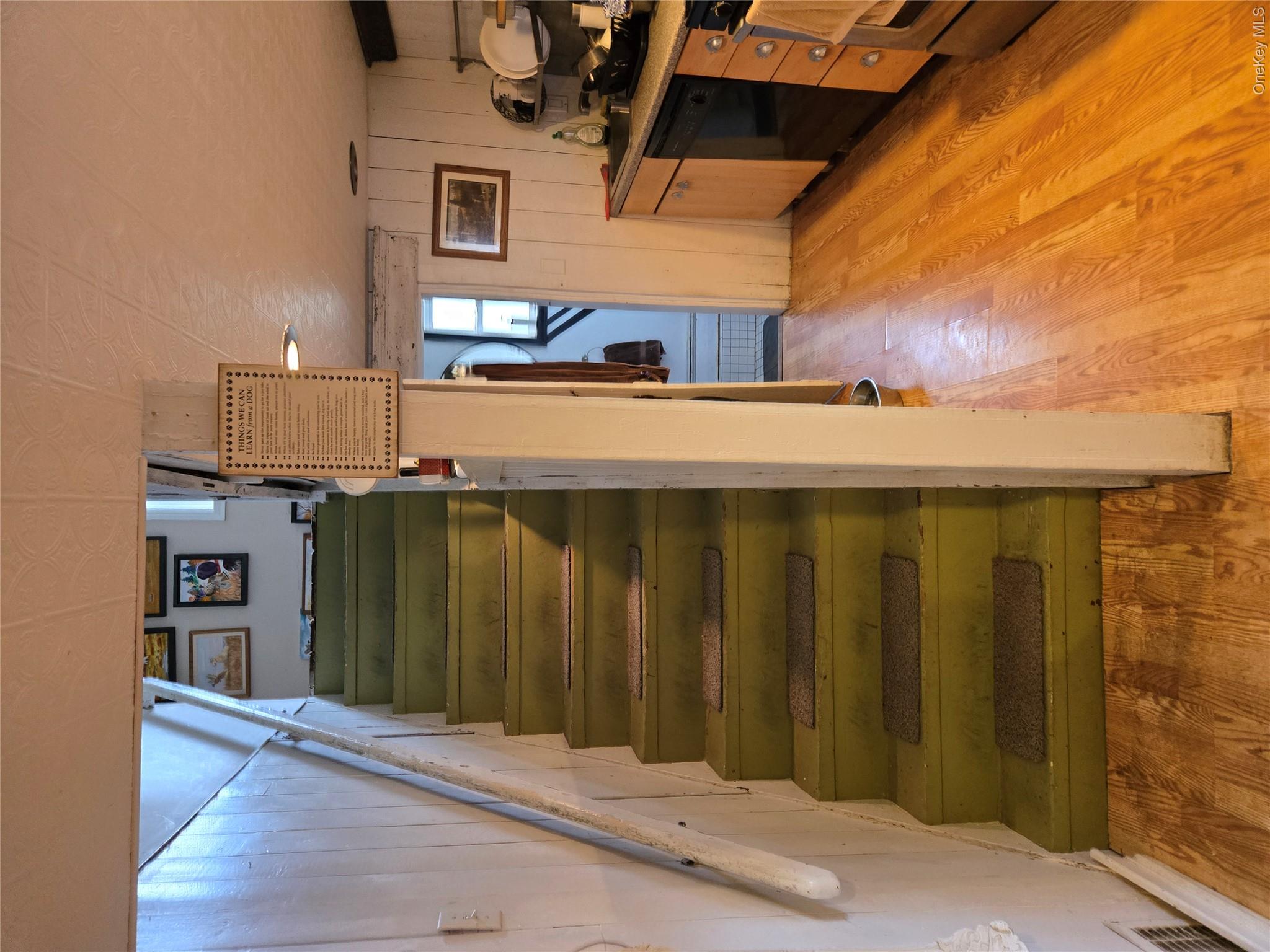 6 Cross Road Property Photo 3