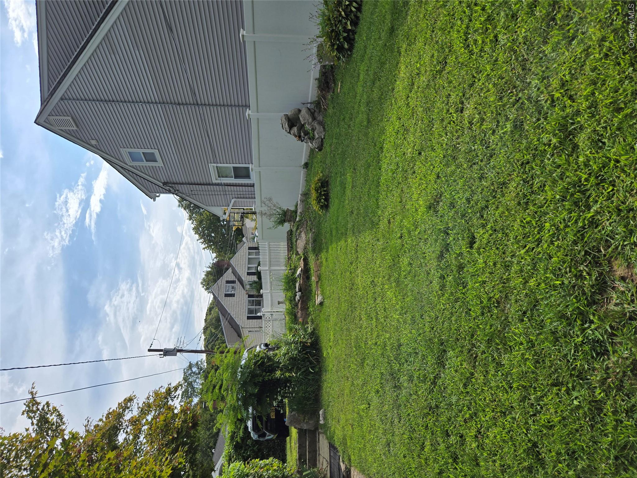 6 Cross Road Property Photo 10