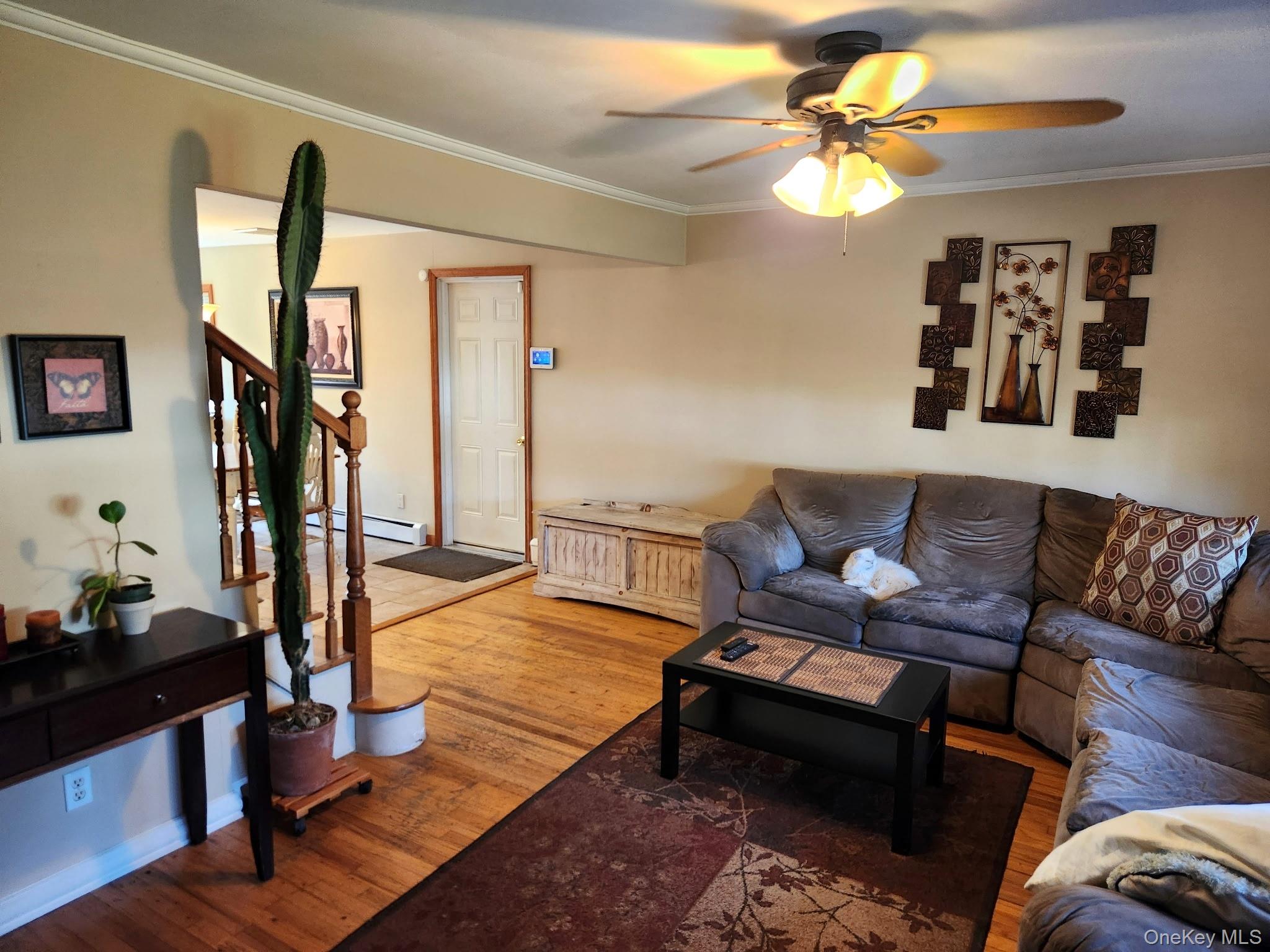 956 N Hamilton Avenue Property Photo 3
