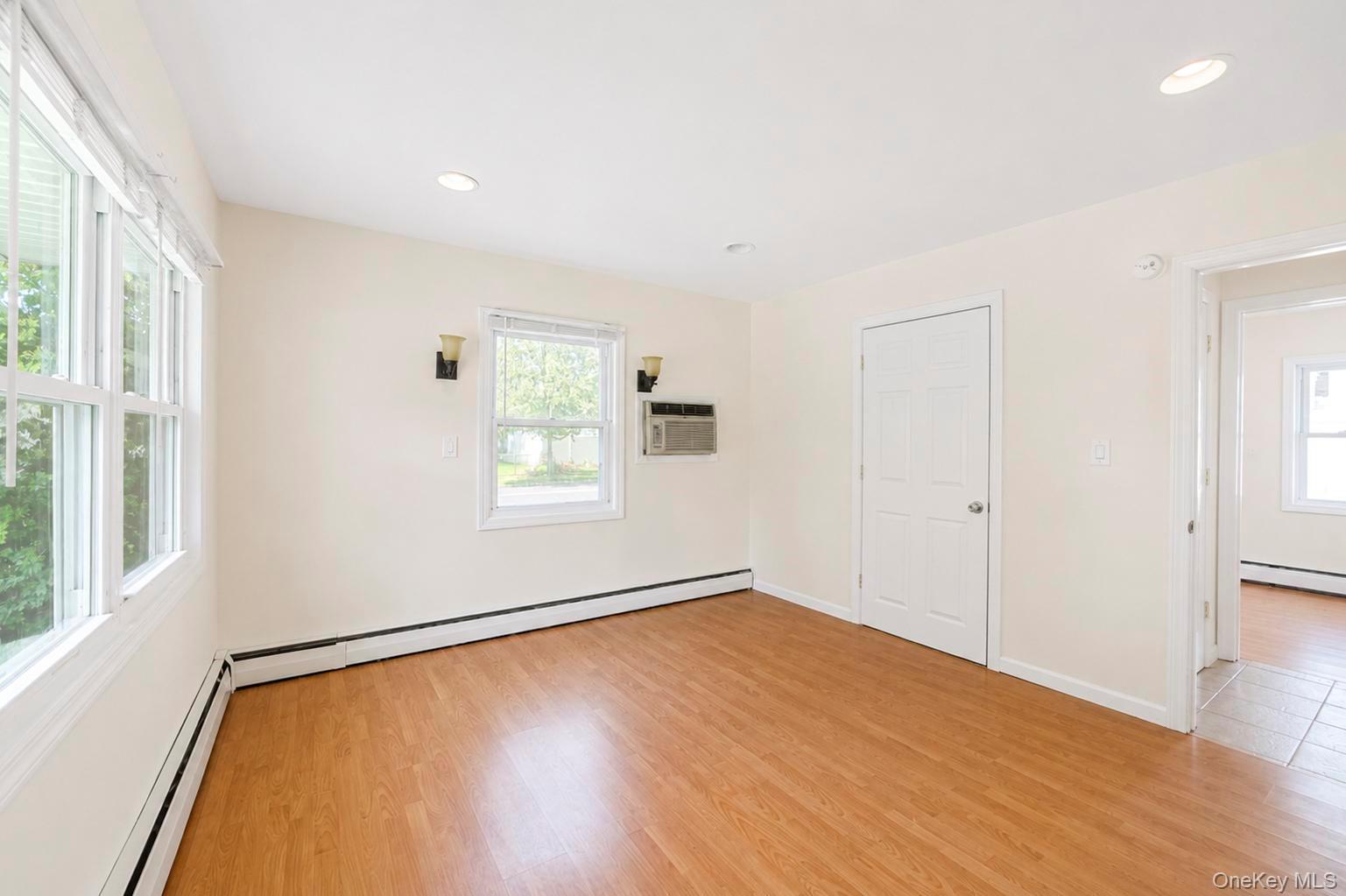 3173 Roxbury Lane Property Photo 18