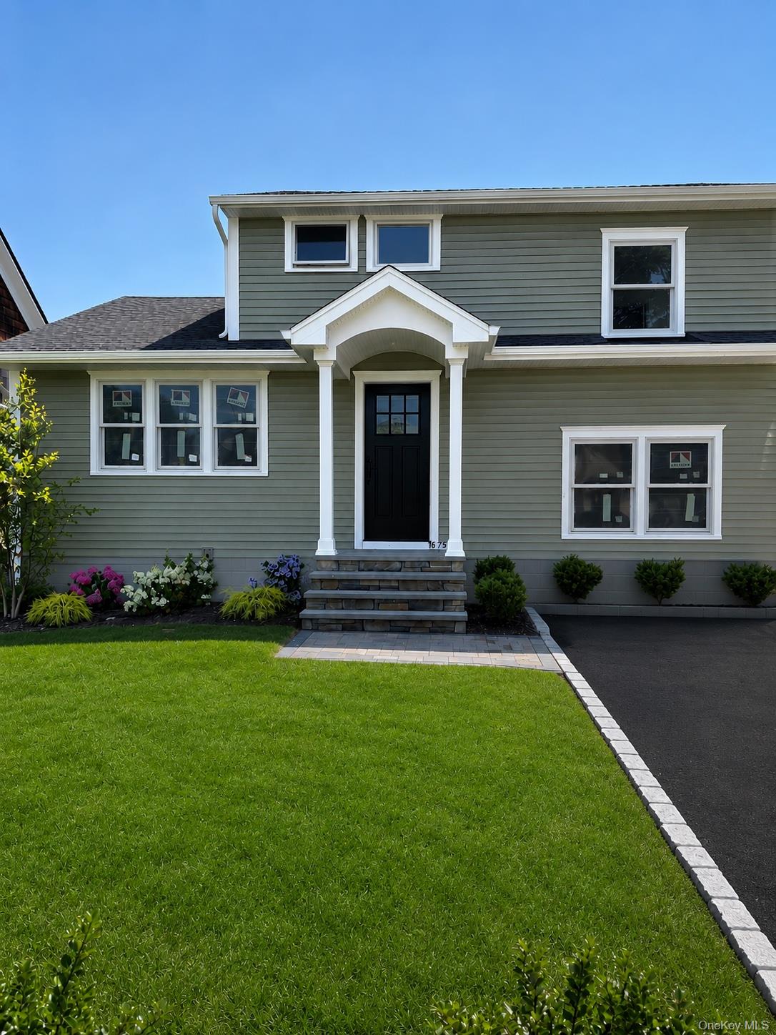 675 Deer Park Avenue Property Photo 1