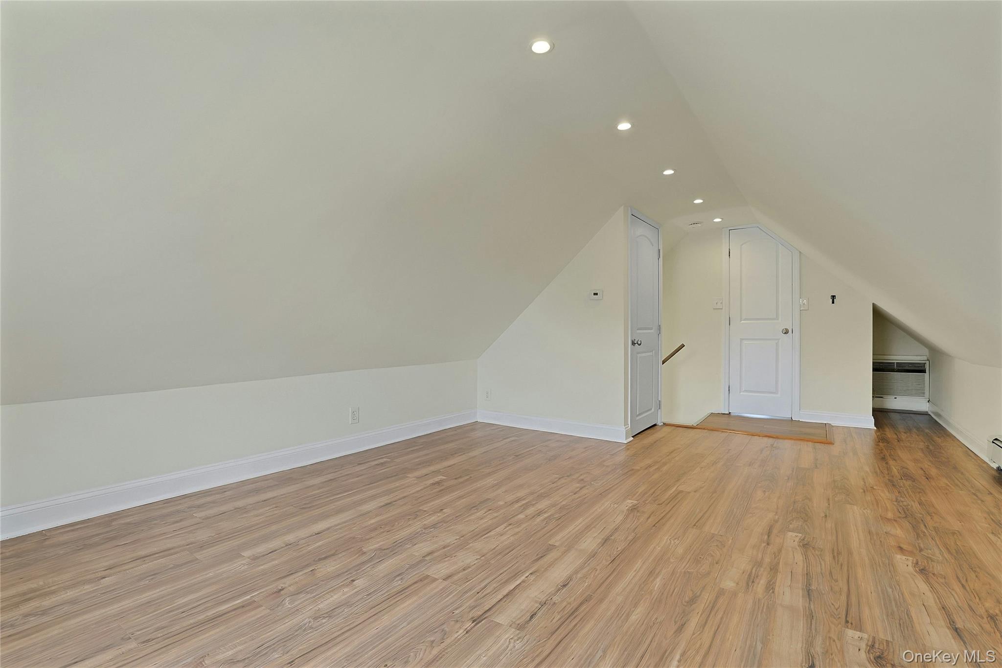 28 Burd Street Property Photo 24