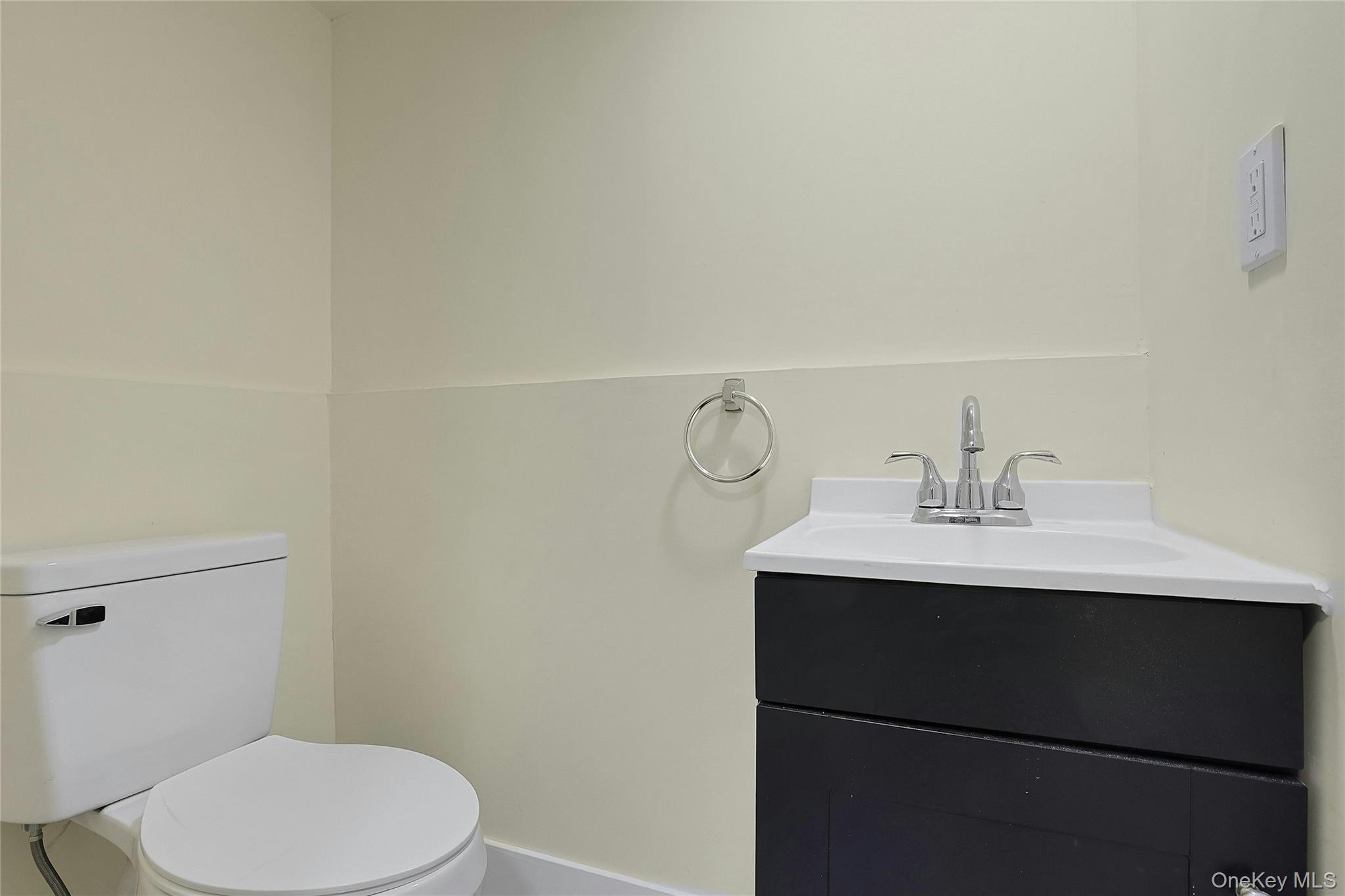 28 Burd Street Property Photo 28