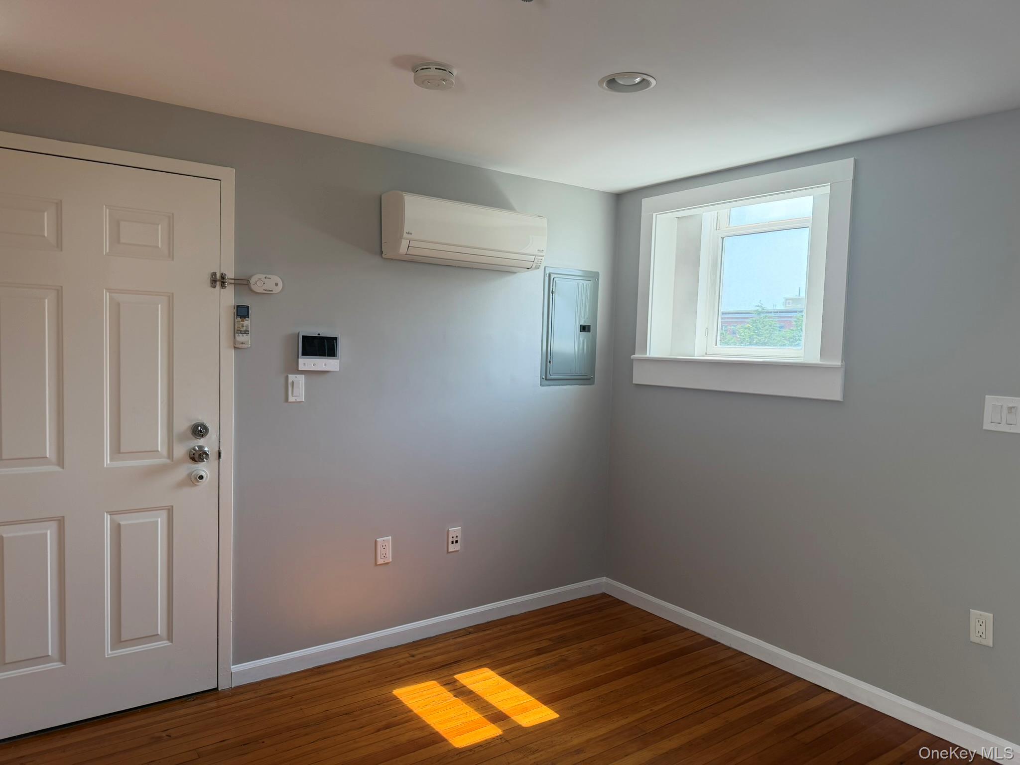 94 4th Ave 314 Property Photo 12