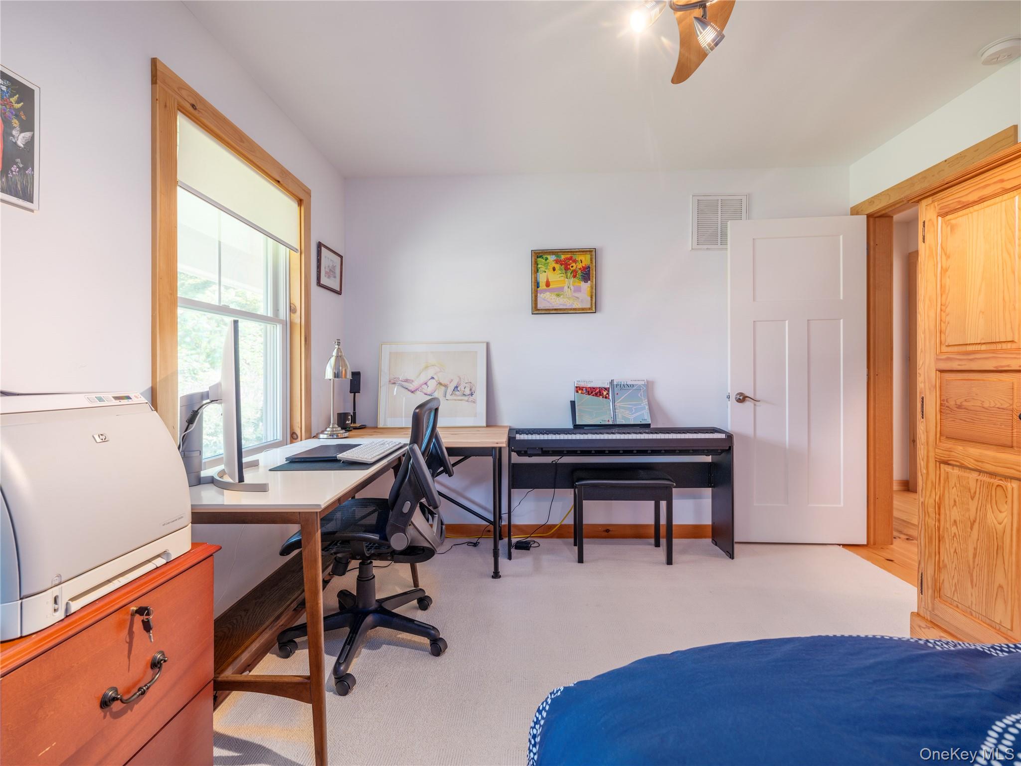 435 Sound Road Property Photo 13