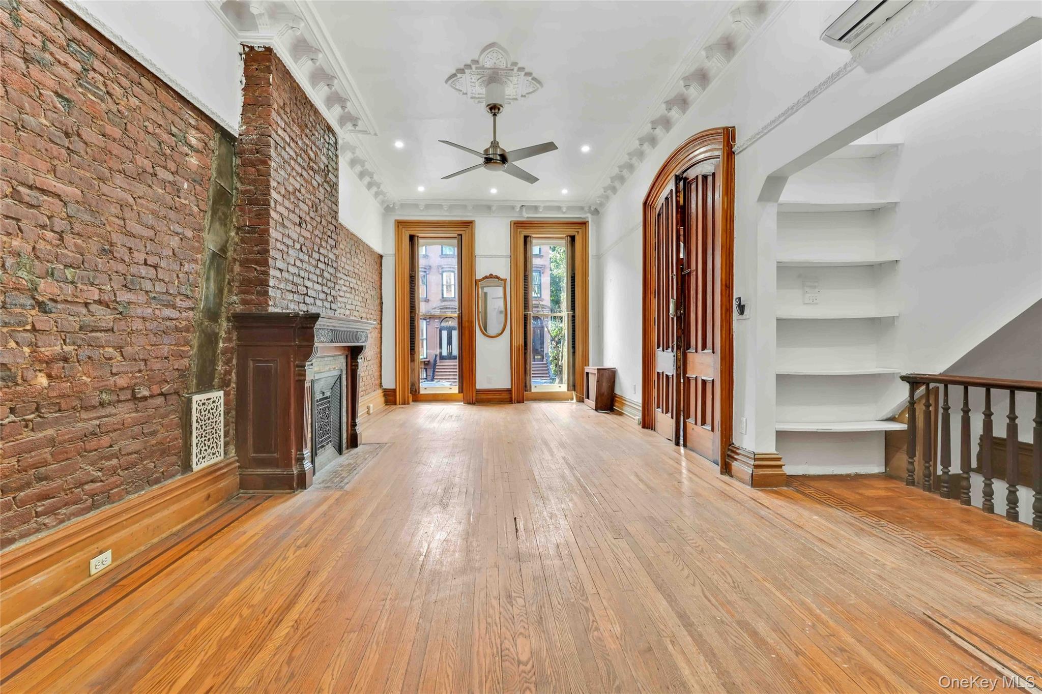 195 Greene Avenue Property Photo 3