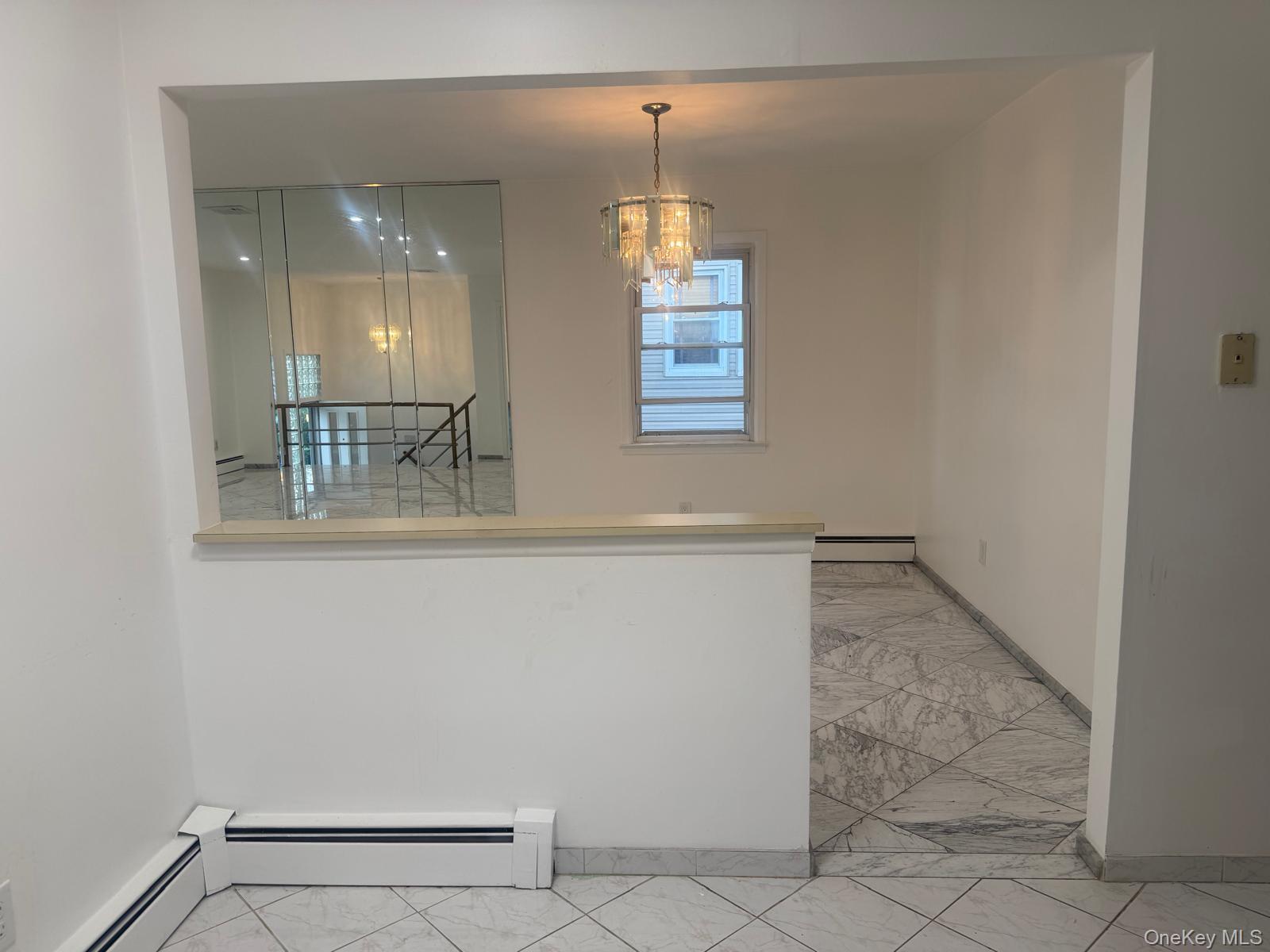 306 Hamilton Avenue 2nd Floor Property Photo 6
