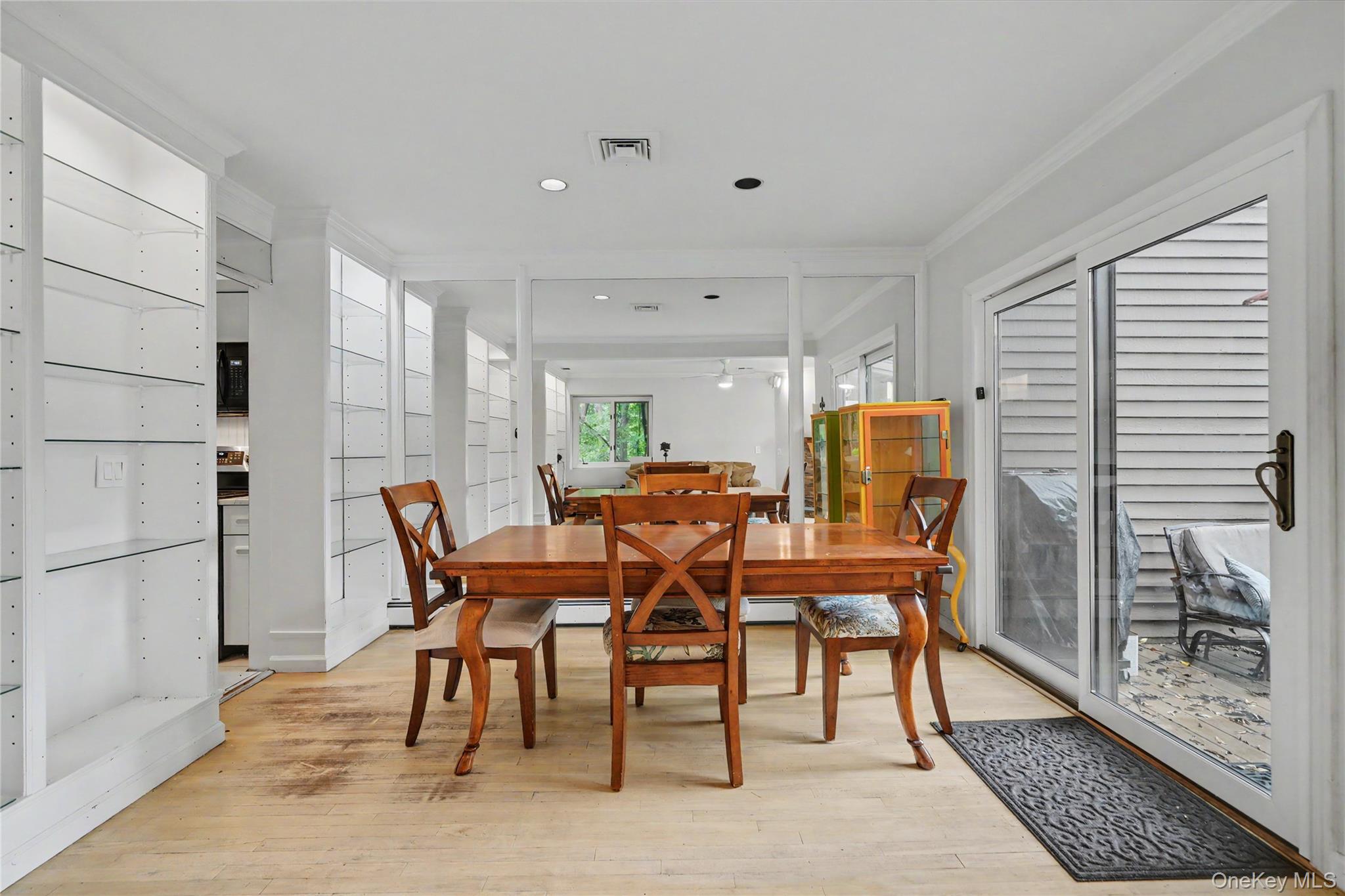 811 Eagle Bay Drive 811 Property Photo 8