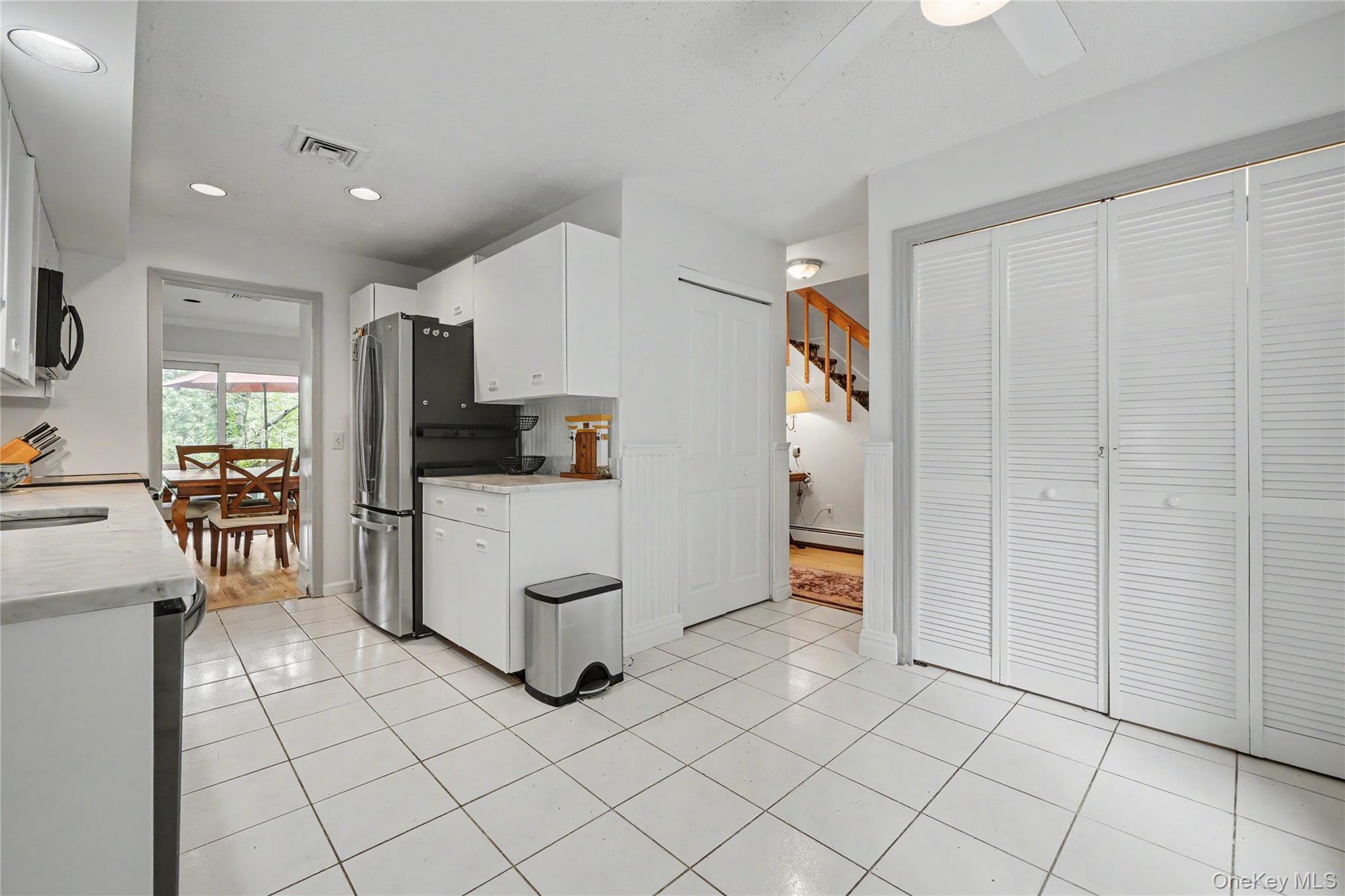 811 Eagle Bay Drive 811 Property Photo 13