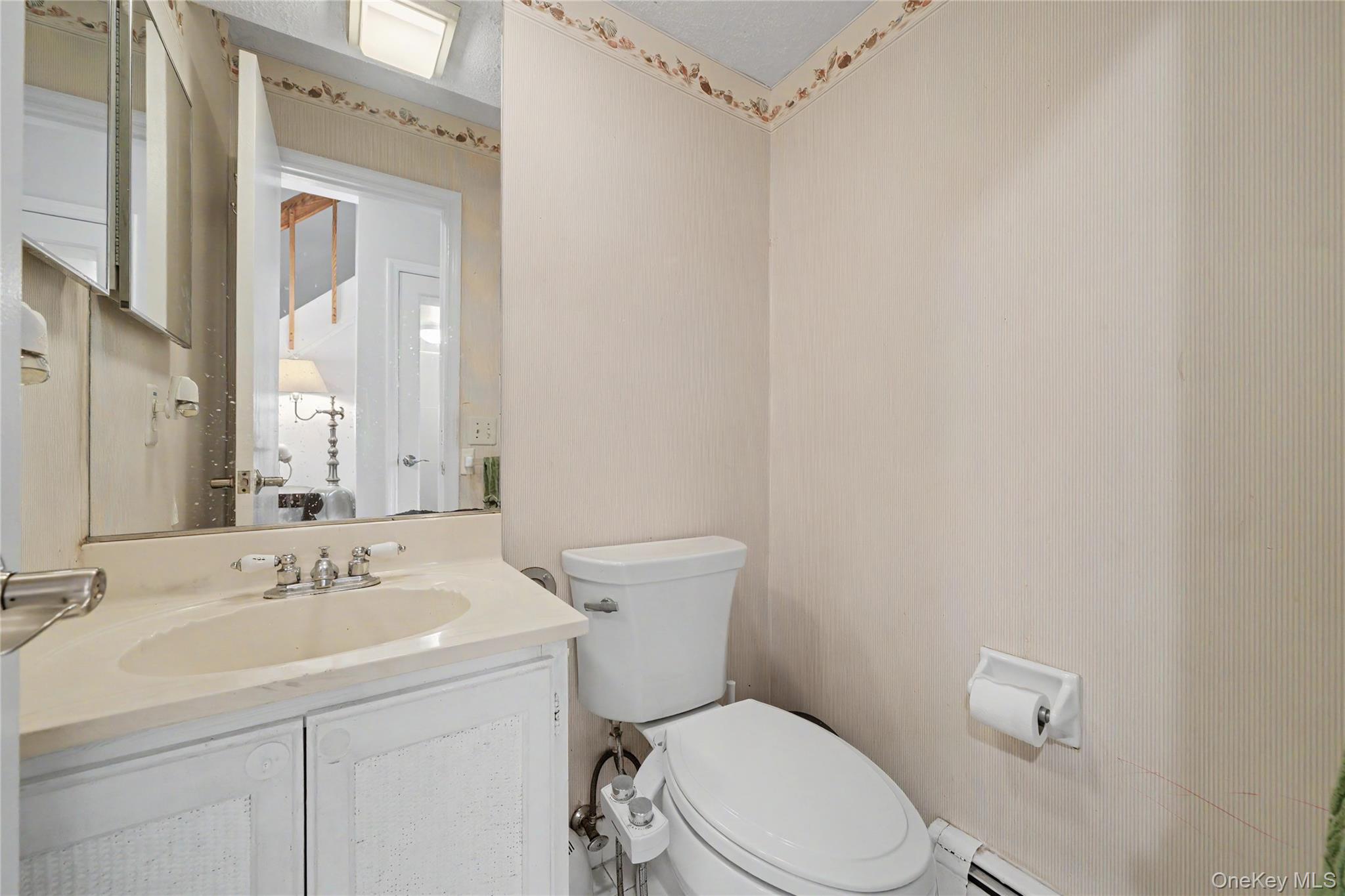 811 Eagle Bay Drive 811 Property Photo 18