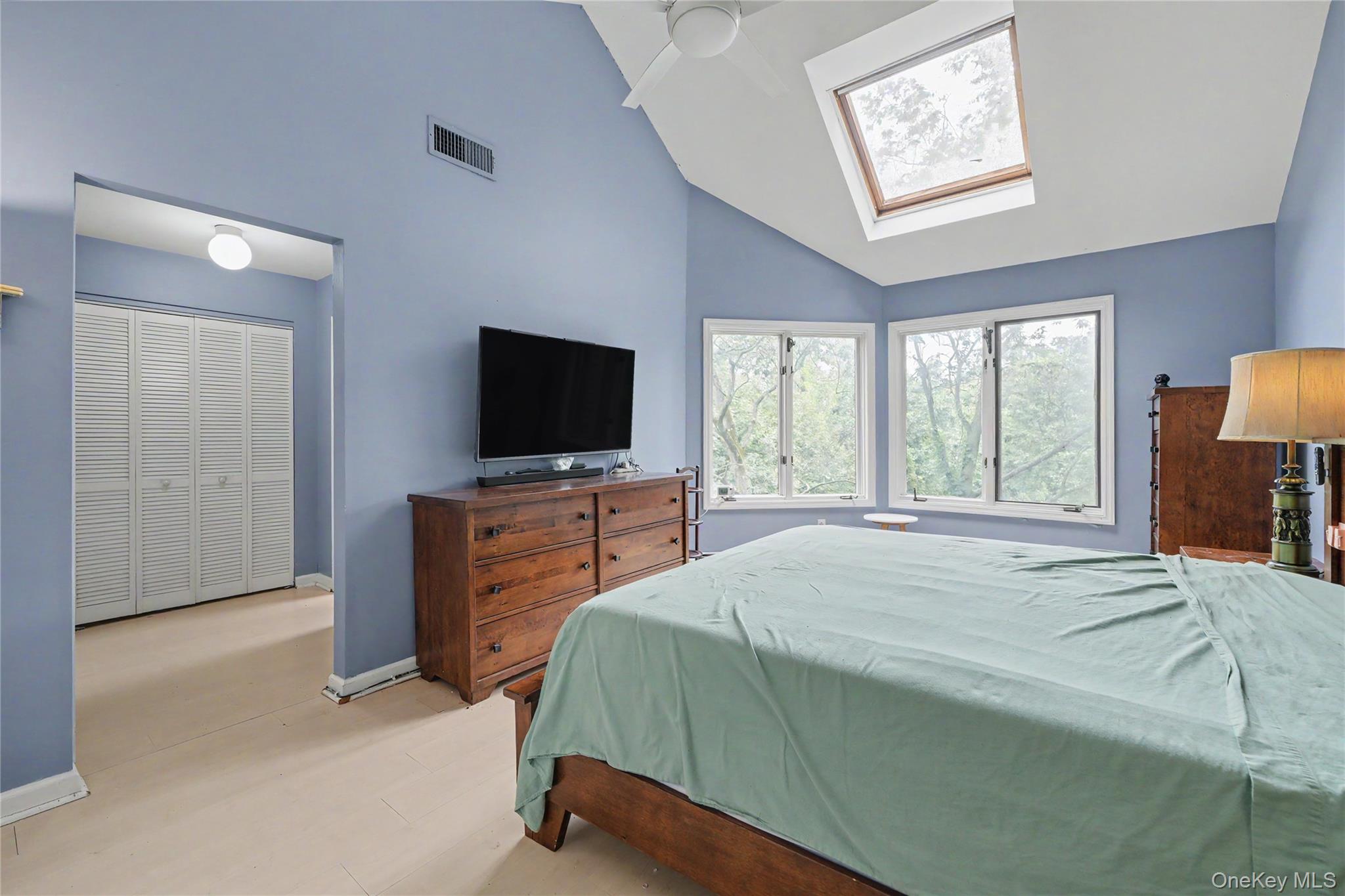 811 Eagle Bay Drive 811 Property Photo 20